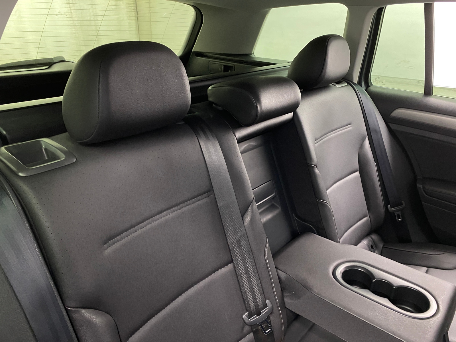 Thumbnail: 2015 Volkswagen e-Golf - 5