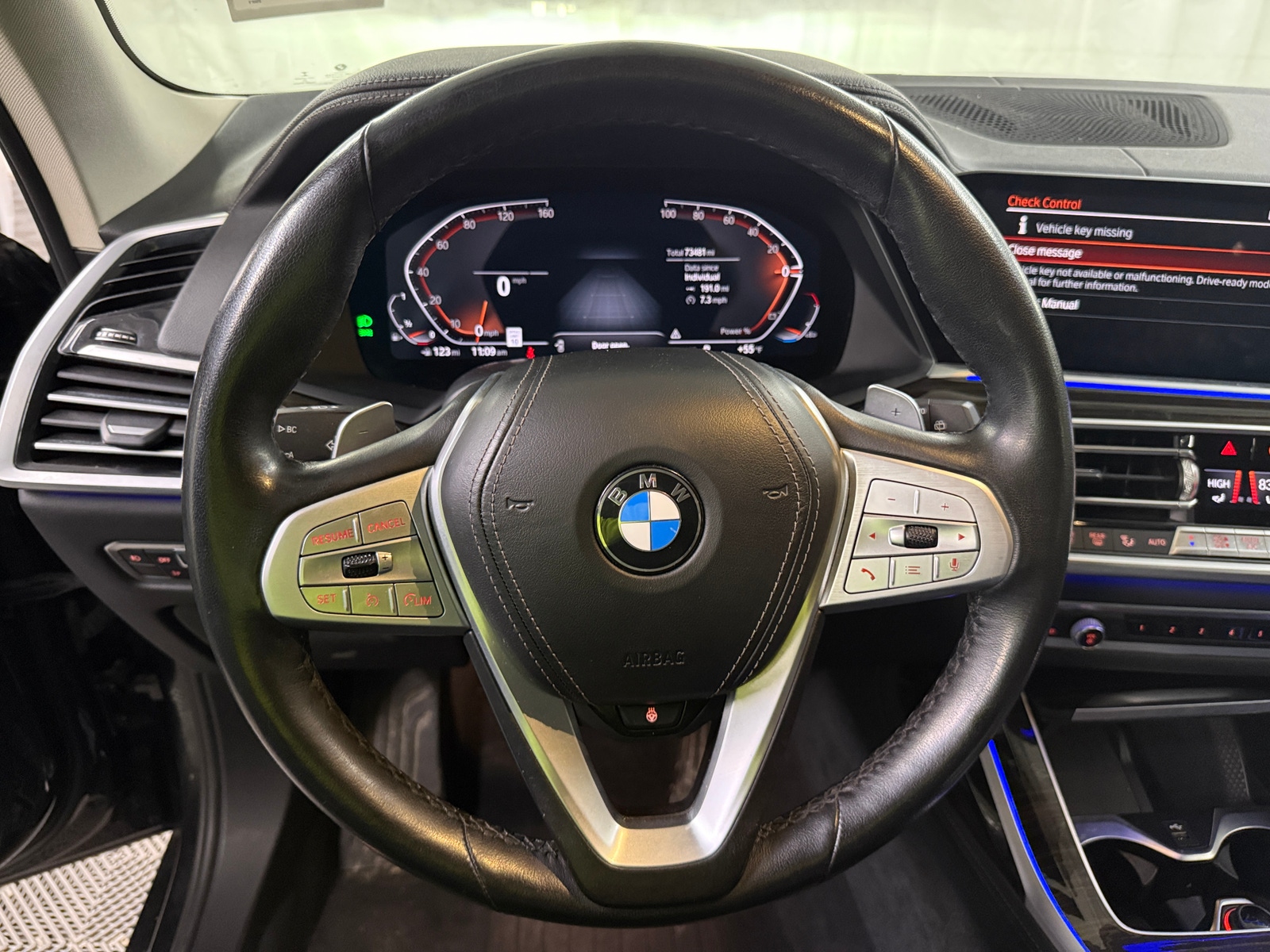 Thumbnail: 2021 BMW X7 - 4