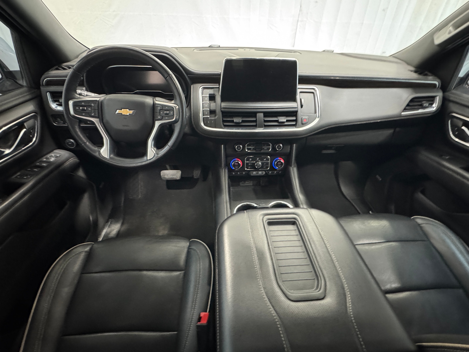 Thumbnail: 2022 Chevrolet Suburban - 2