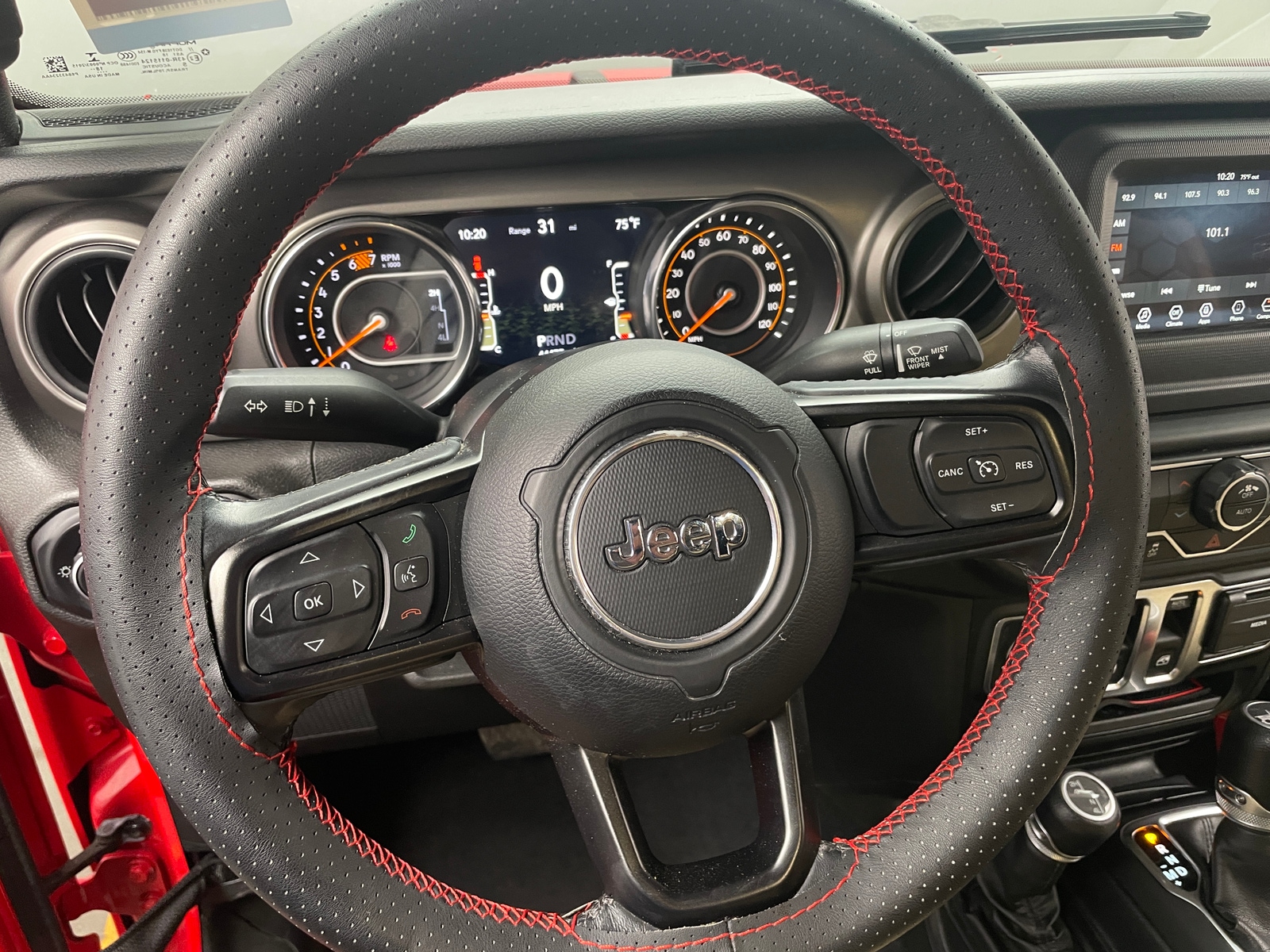 Thumbnail: 2019 Jeep Wrangler - 5