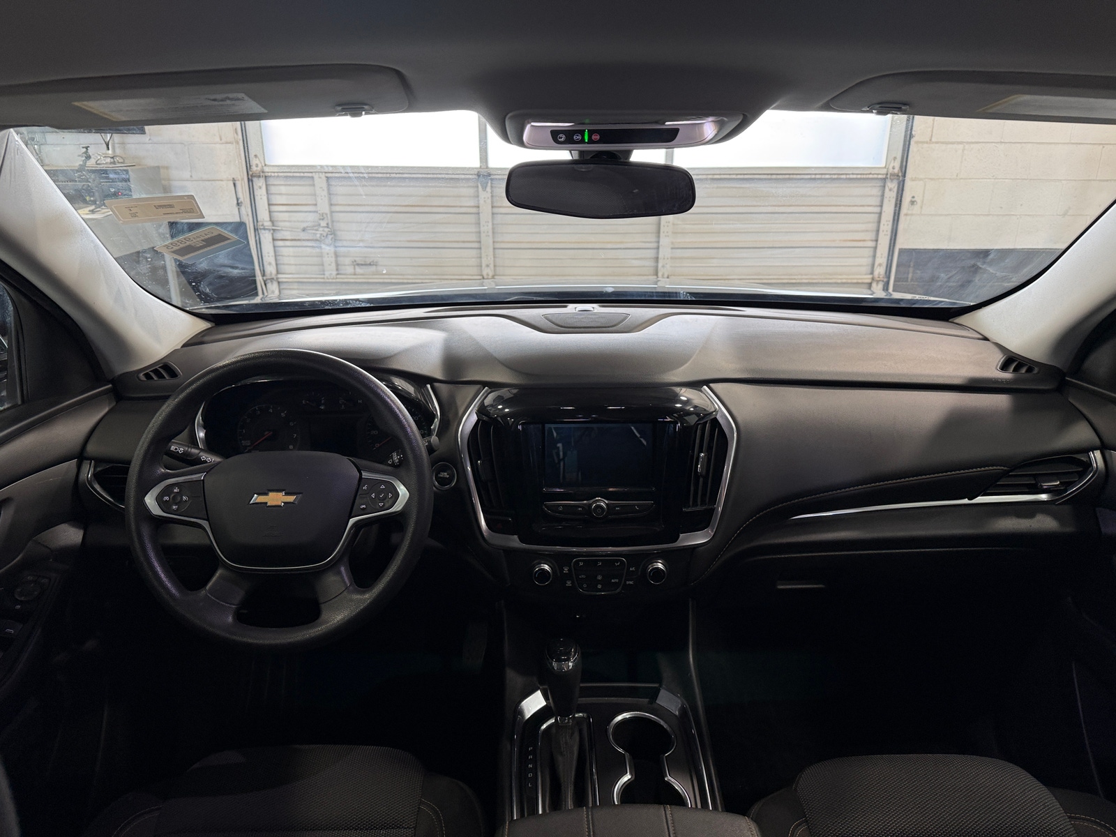 Thumbnail: 2020 Chevrolet Traverse - 3