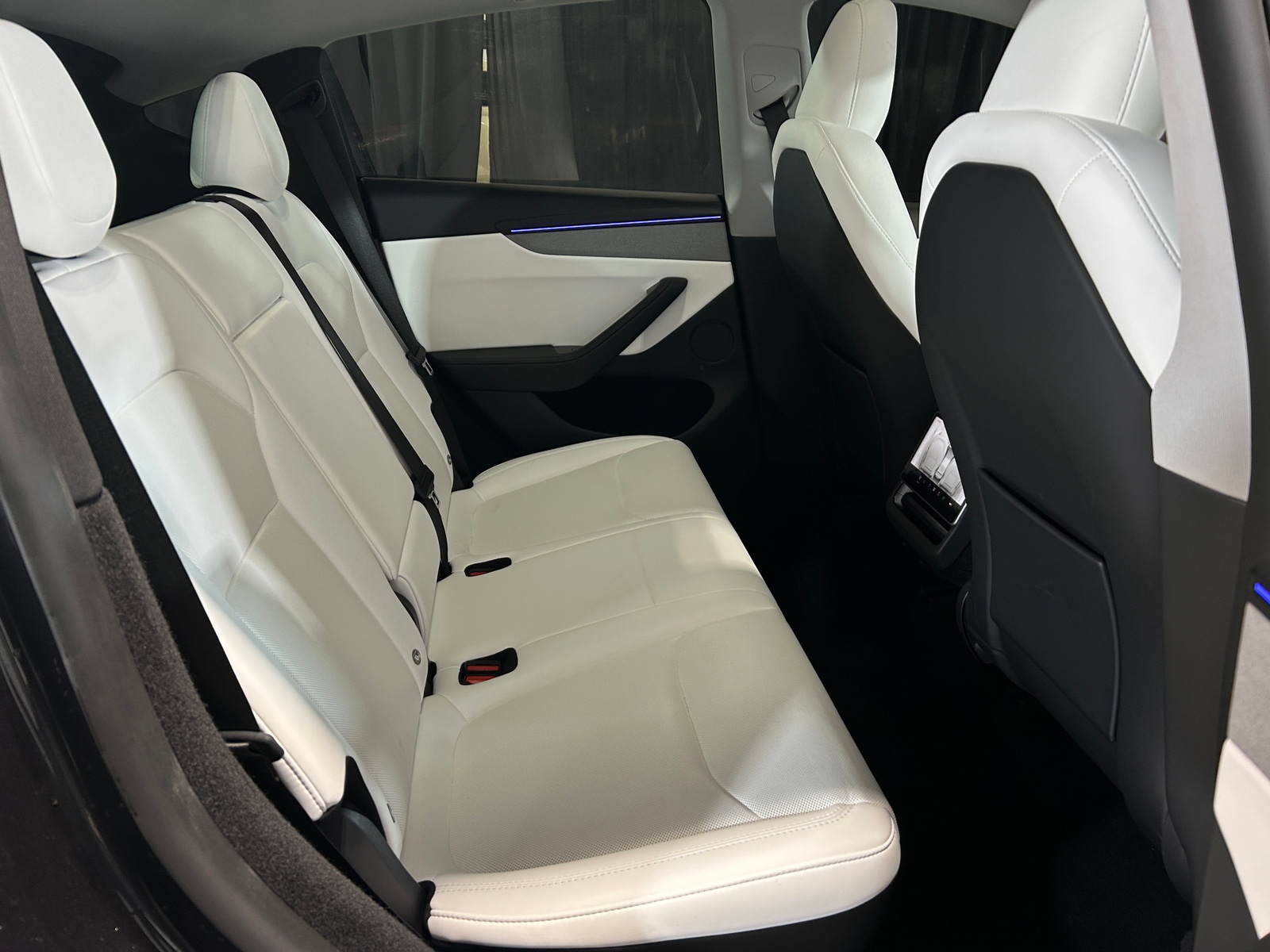 Thumbnail: 2026 Tesla Model Y - 6