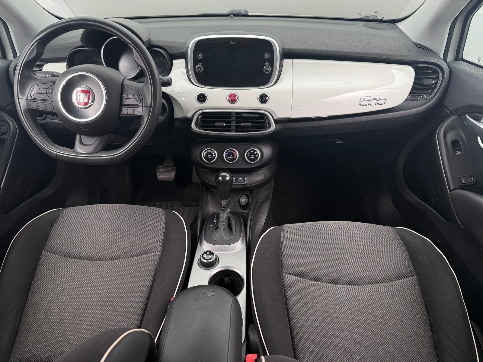 Thumbnail: 2018 Fiat 500X - 3