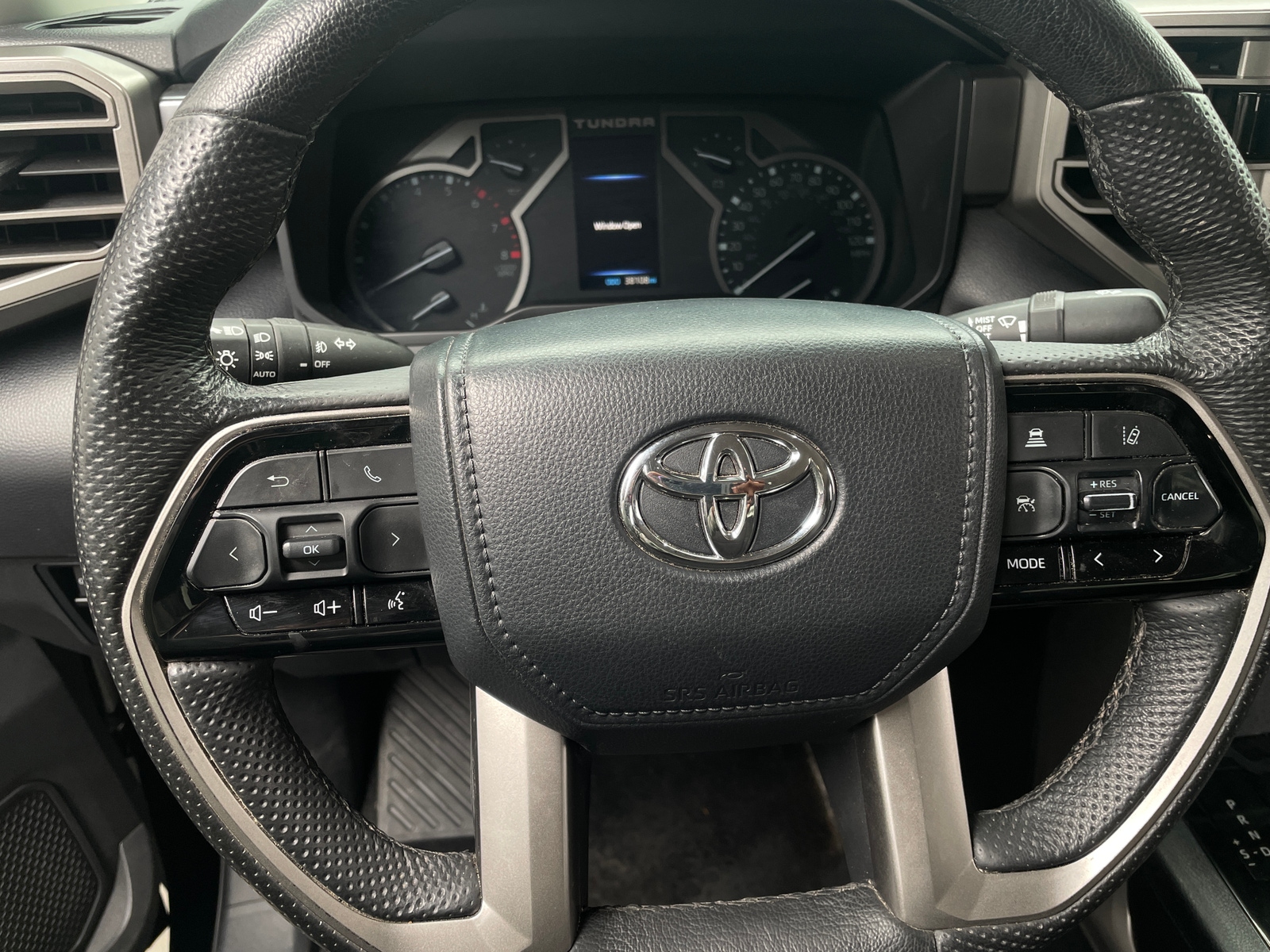 Thumbnail: 2024 Toyota Tundra - 5