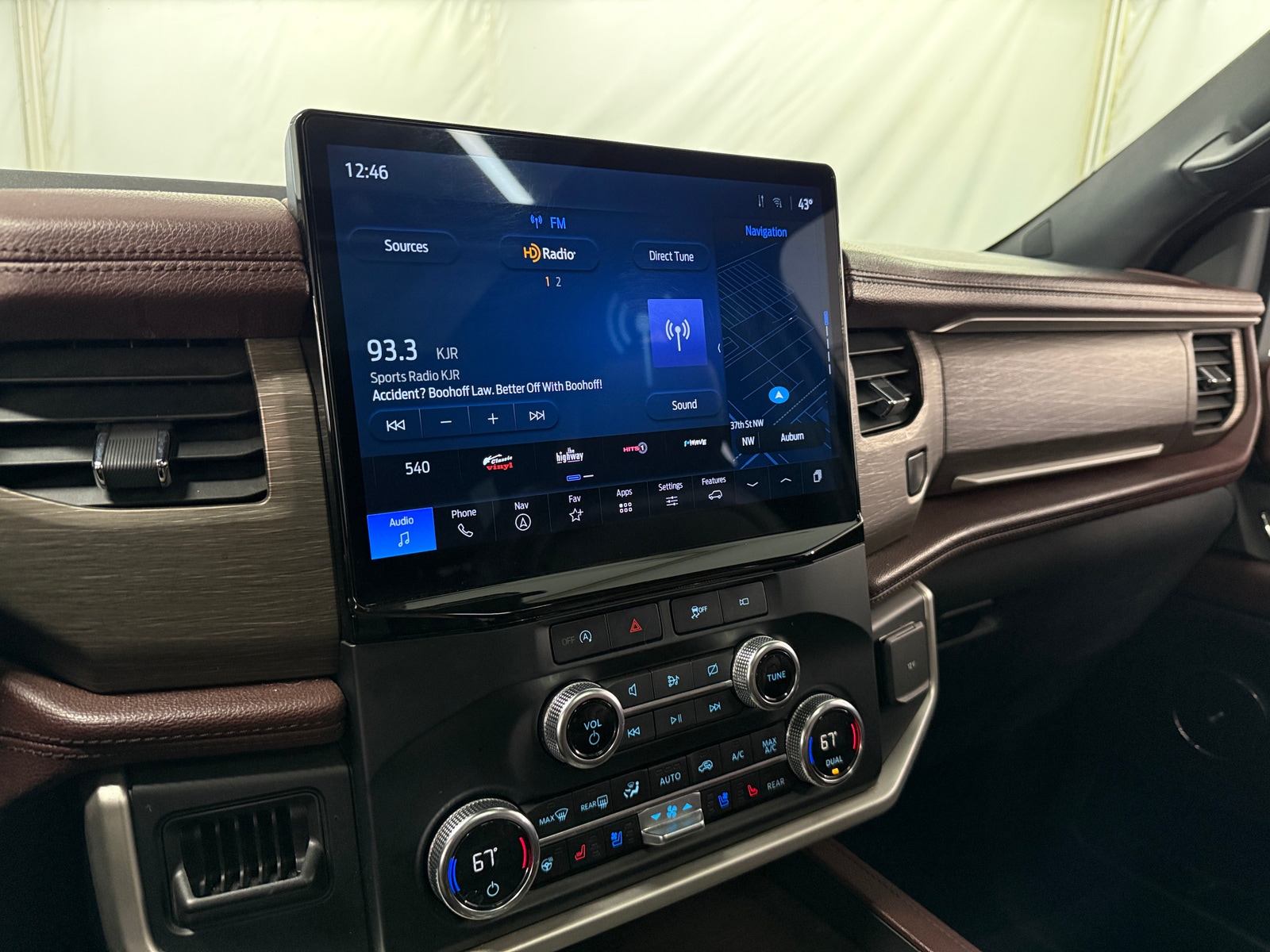 Thumbnail: 2024 Ford Expedition MAX - 3