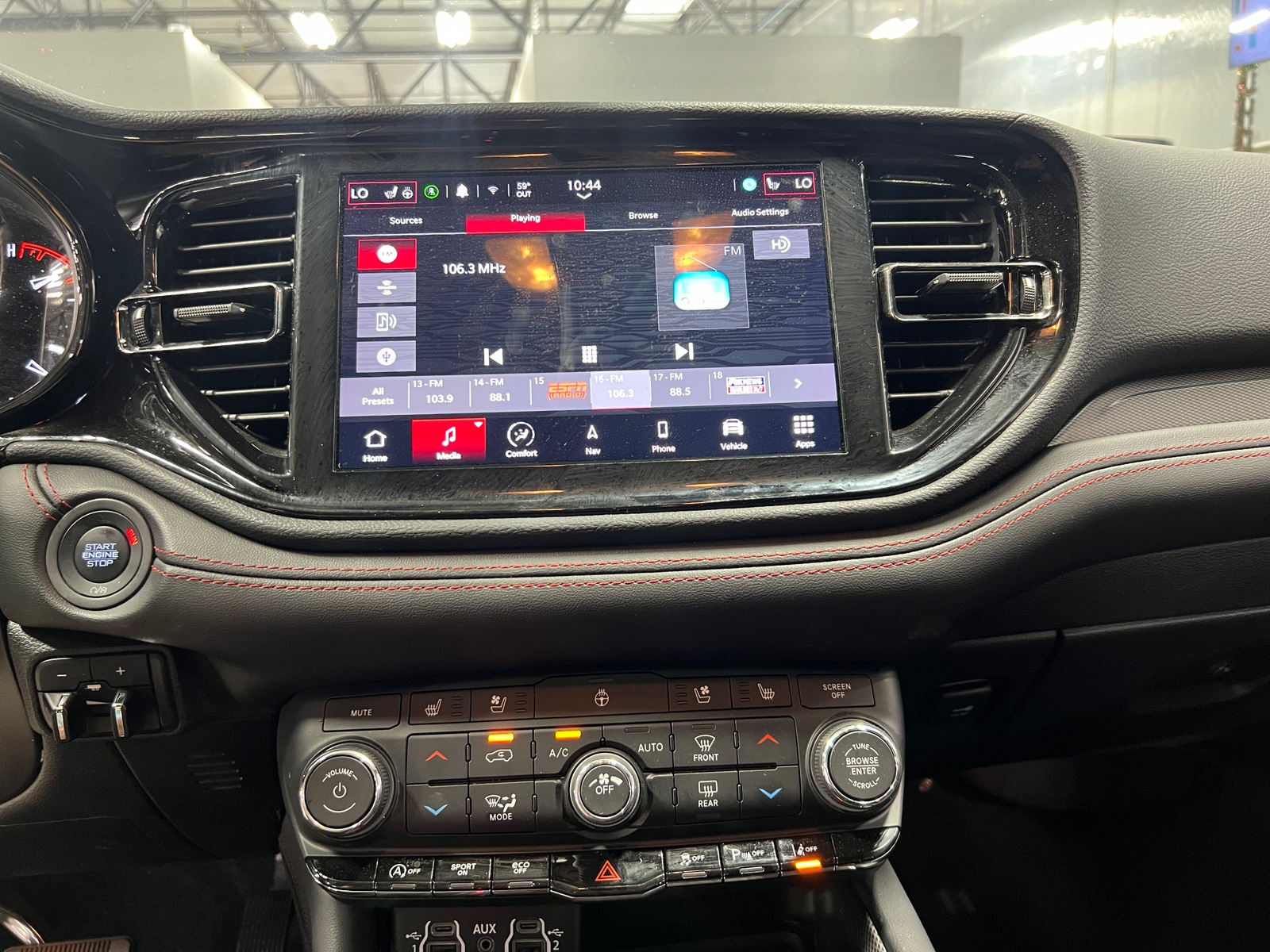 Thumbnail: 2025 Dodge Durango - 3