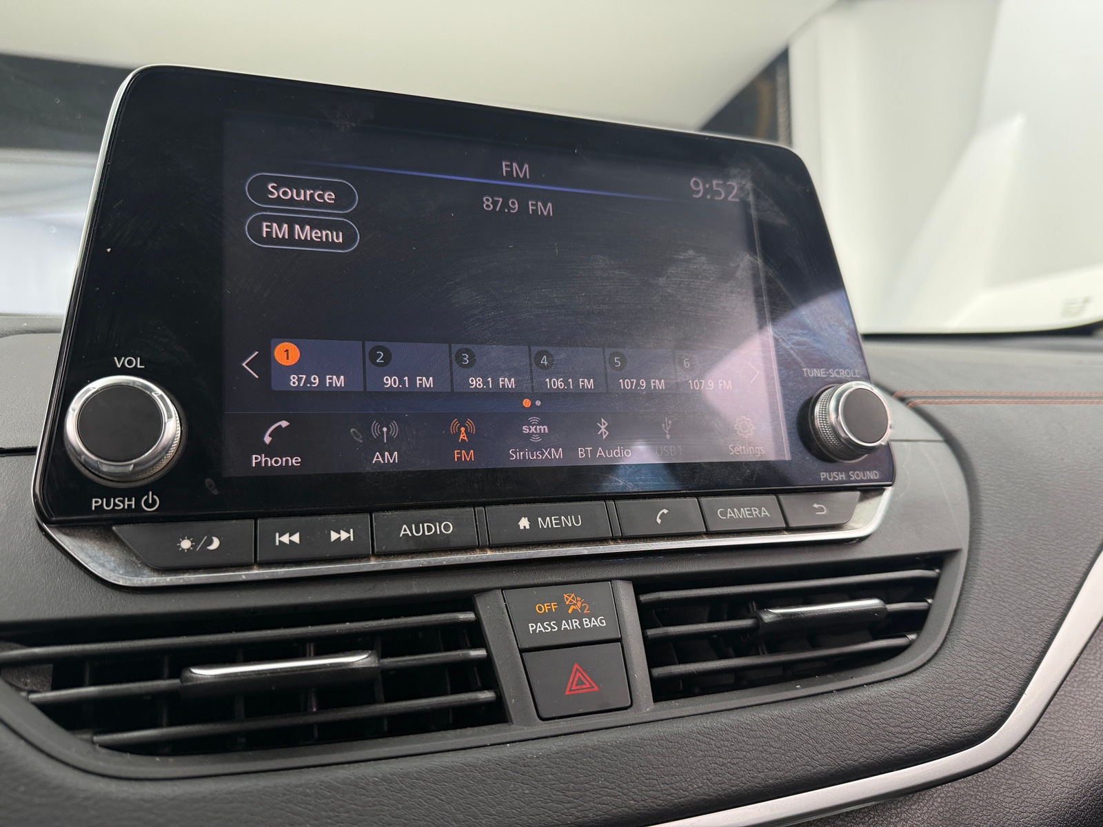 Thumbnail: 2020 Nissan Altima - 4