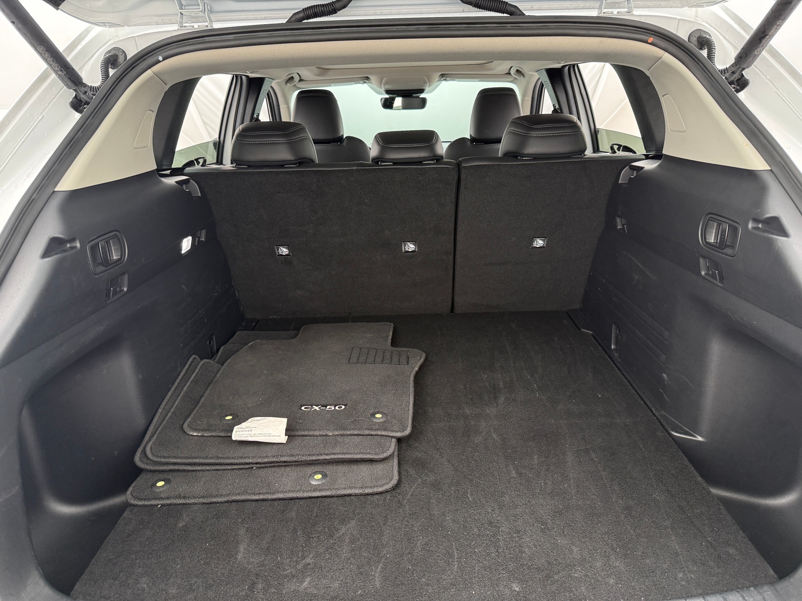 Thumbnail: 2025 Mazda CX-50 - 6