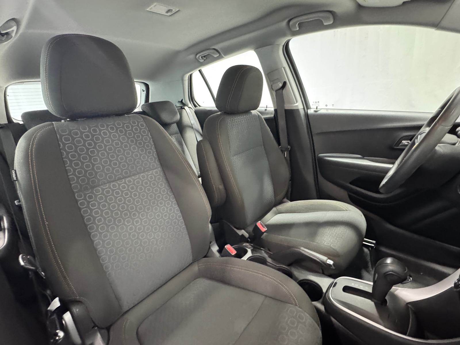 Thumbnail: 2020 Chevrolet Trax - 2