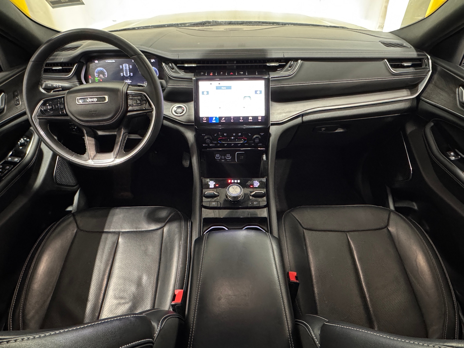 Thumbnail: 2023 Jeep Grand Cherokee - 2