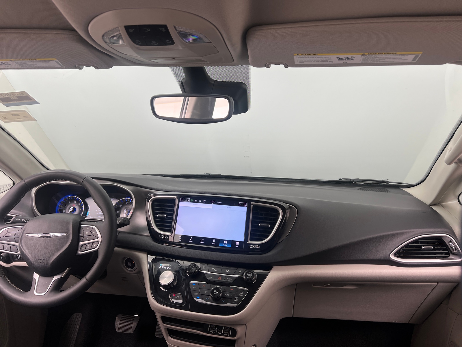 Thumbnail: 2024 Chrysler Pacifica - 2