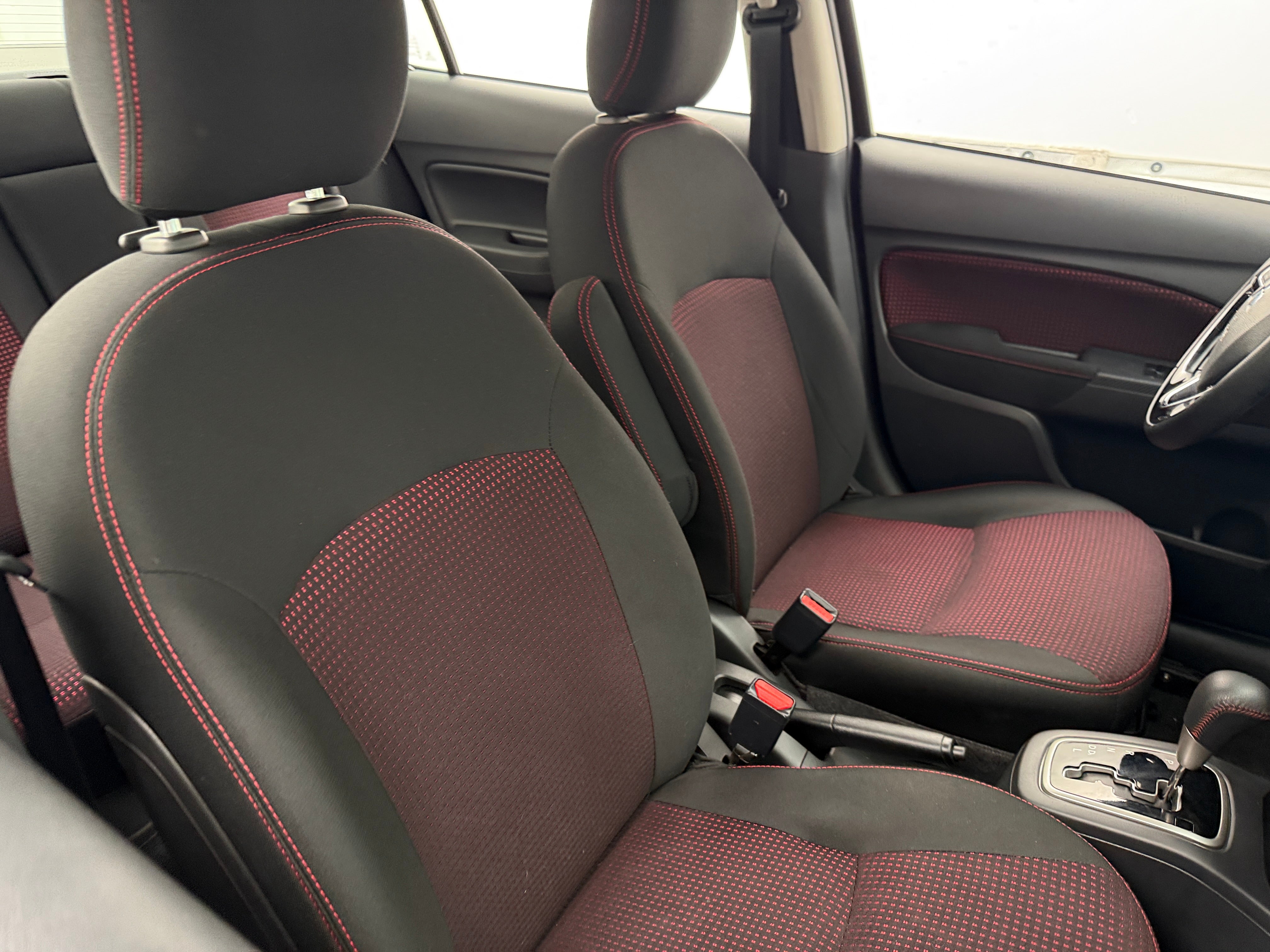 2024 Mitsubishi Mirage G4