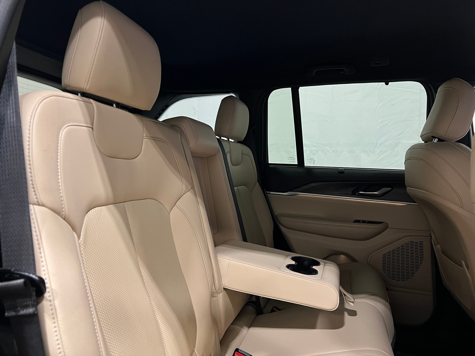 Thumbnail: 2023 Jeep Grand Cherokee - 5