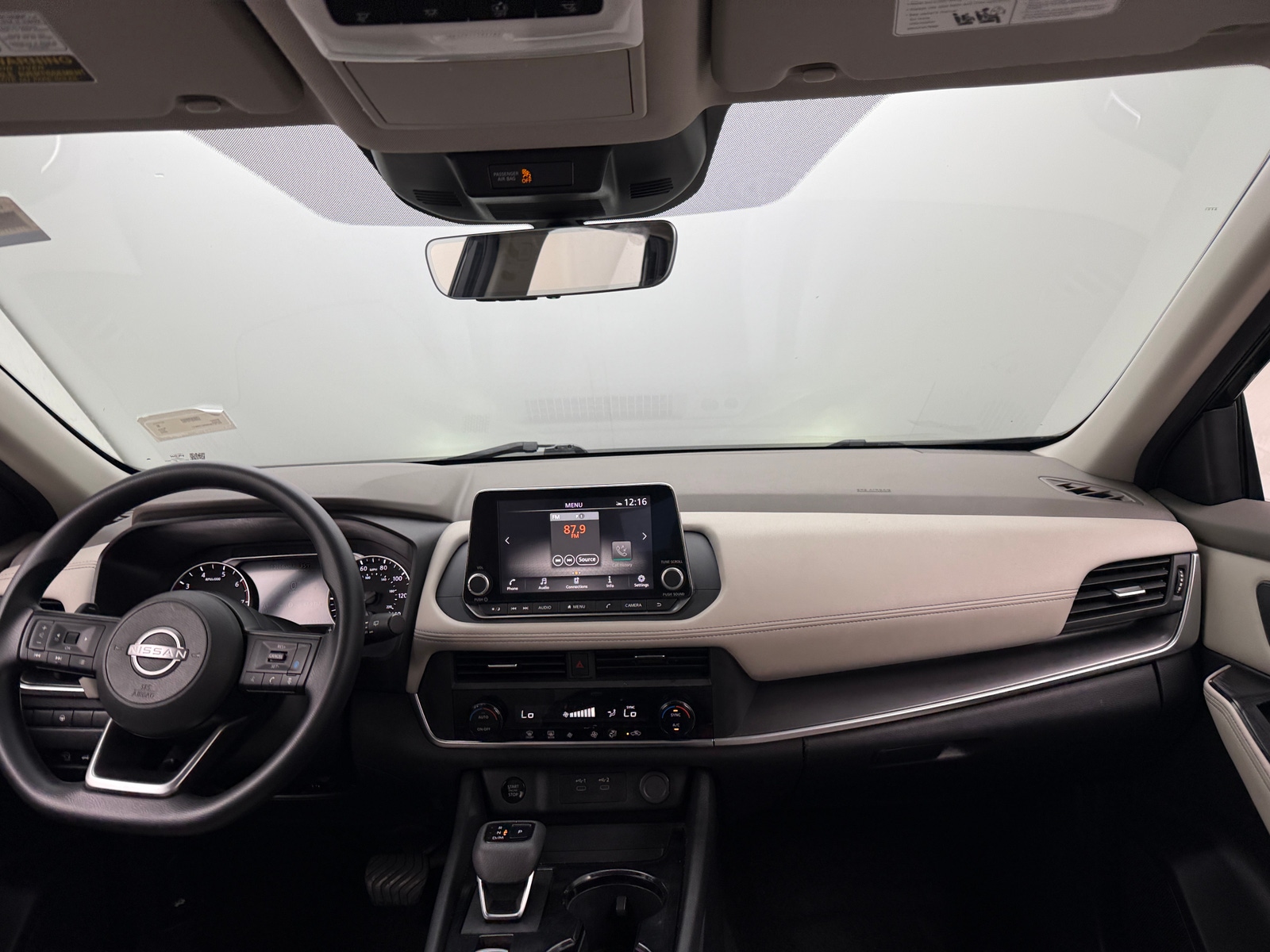 Thumbnail: 2024 Nissan Rogue - 3