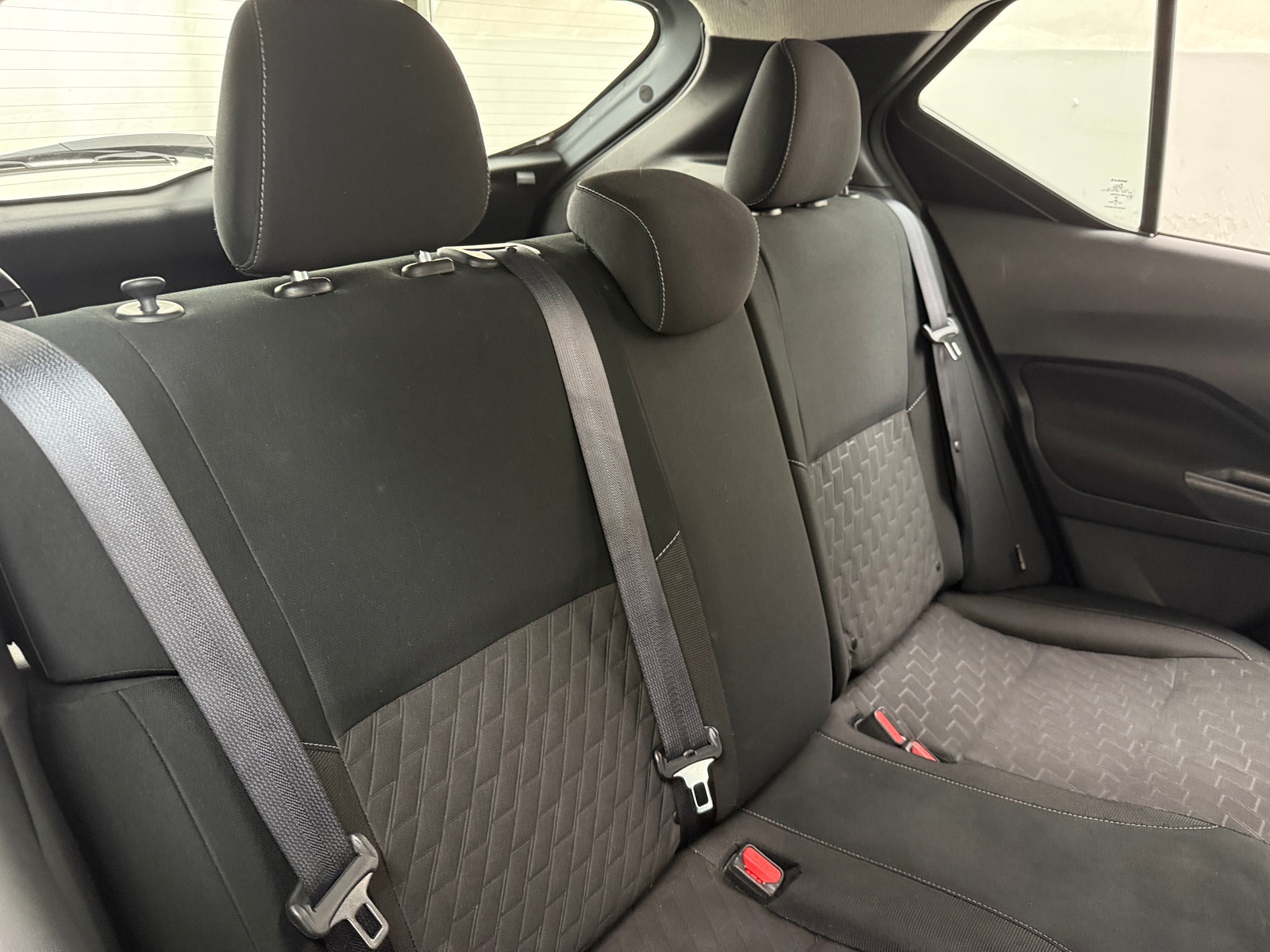 Thumbnail: 2022 Nissan Kicks - 6