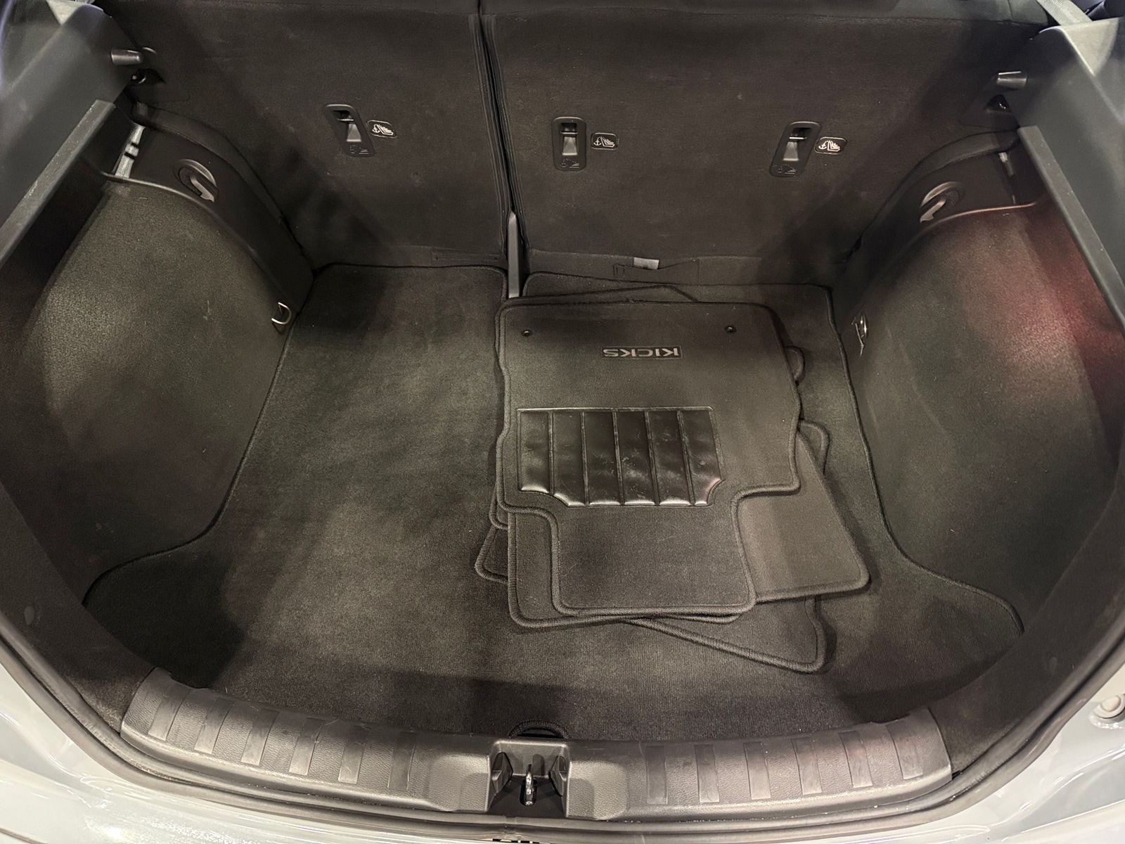 Thumbnail: 2022 Nissan Kicks - 7