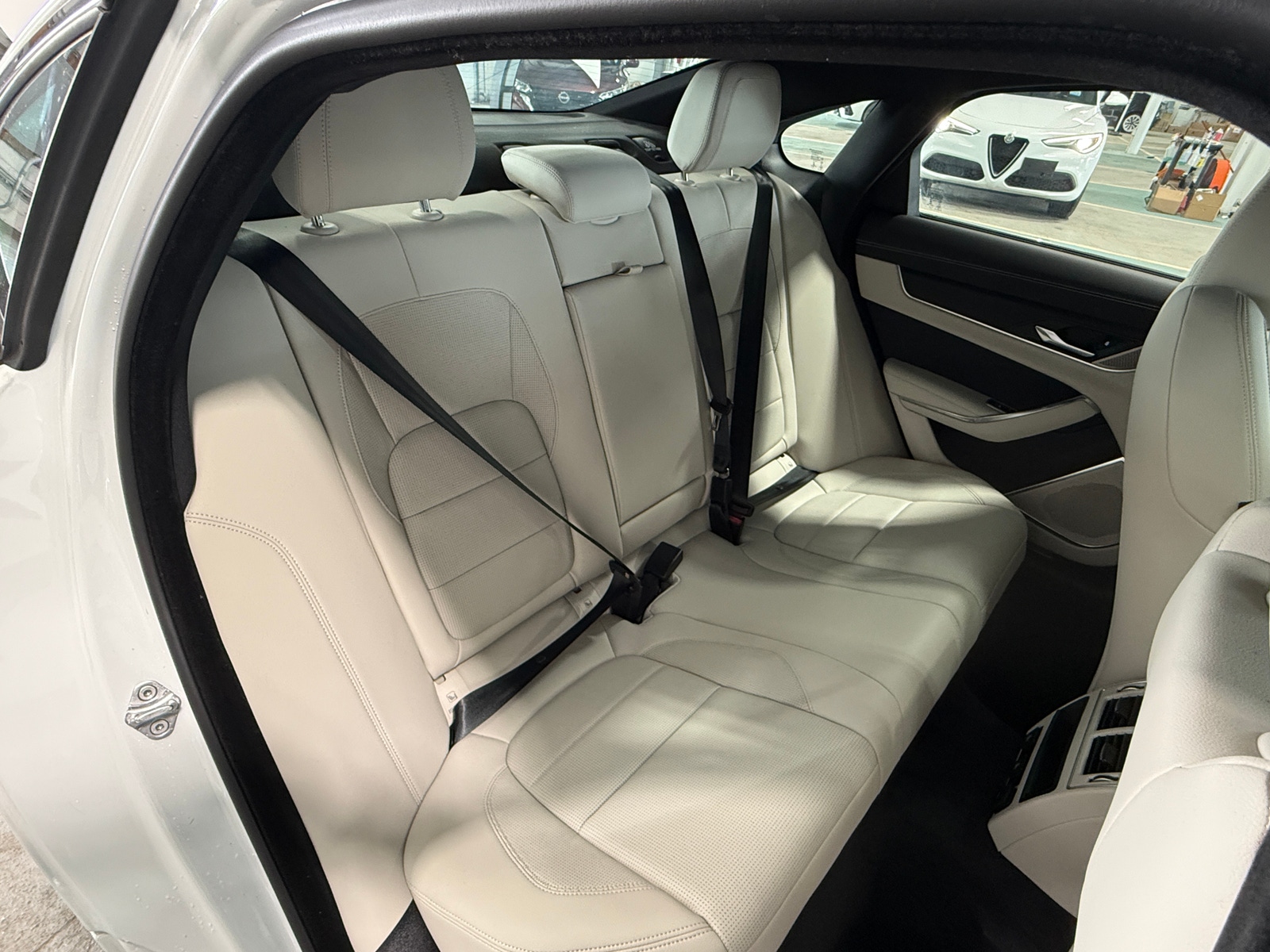 Thumbnail: 2024 Jaguar XF - 5