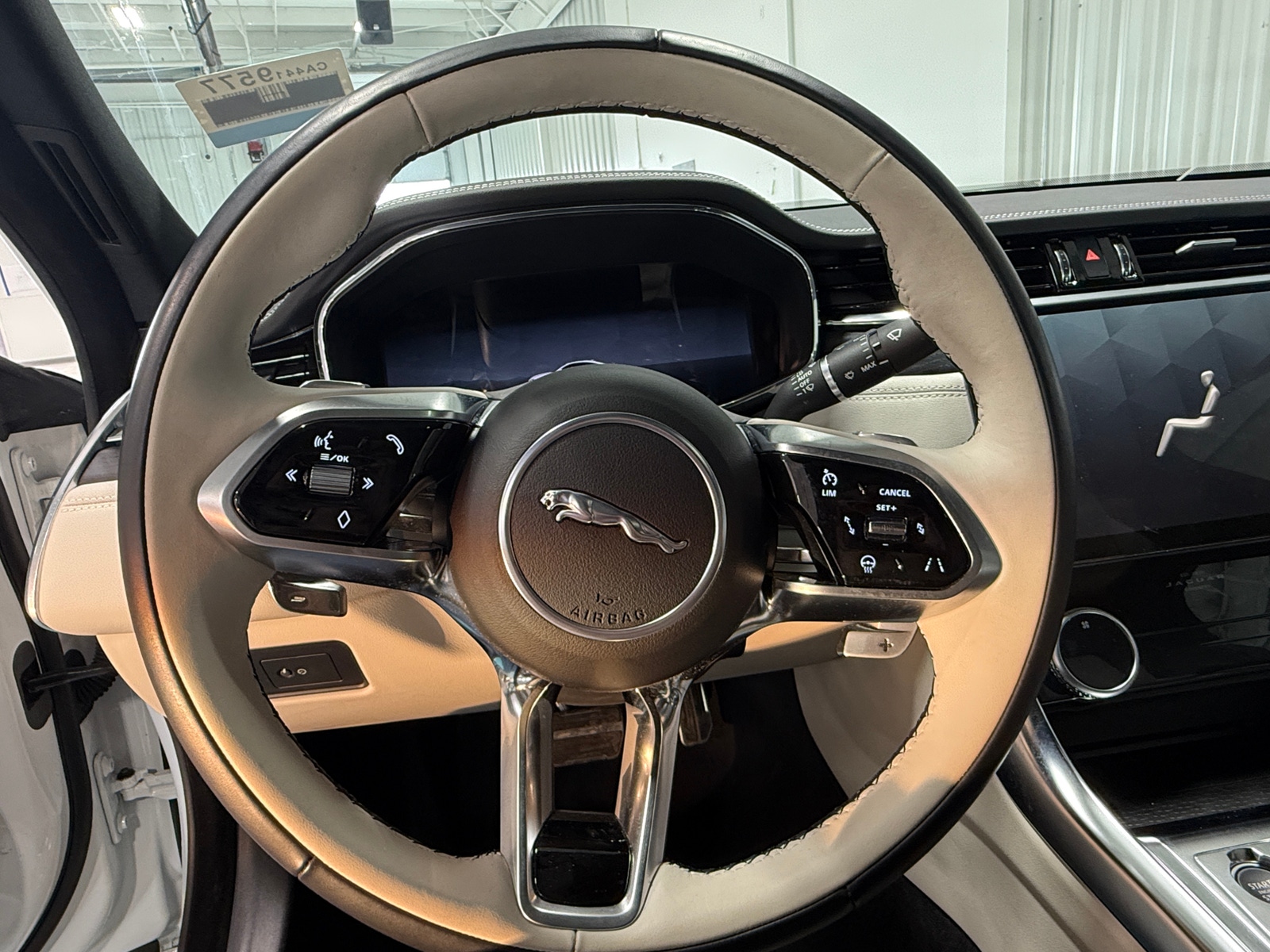 Thumbnail: 2024 Jaguar XF - 4