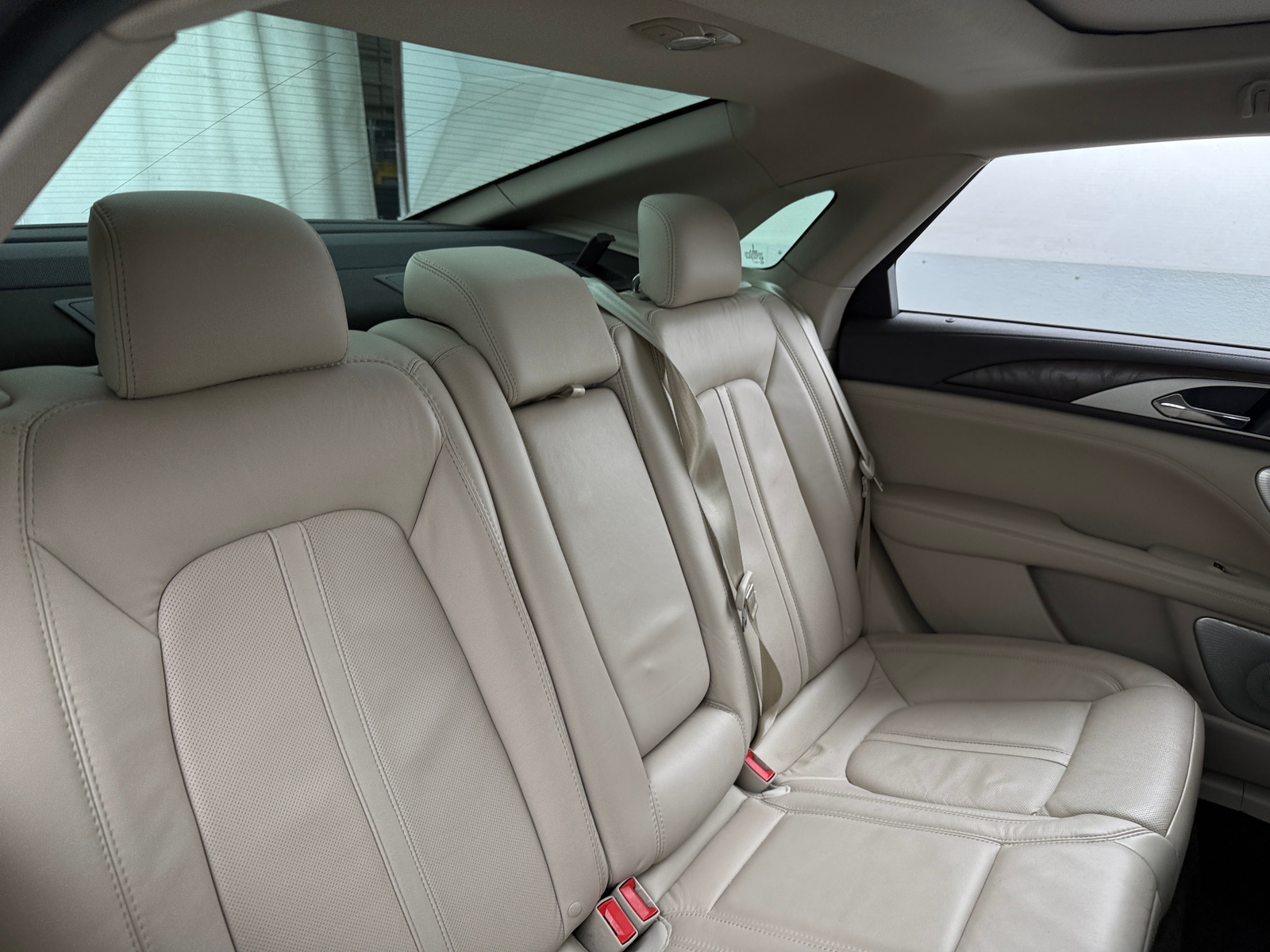 Thumbnail: 2017 Lincoln MKZ - 5