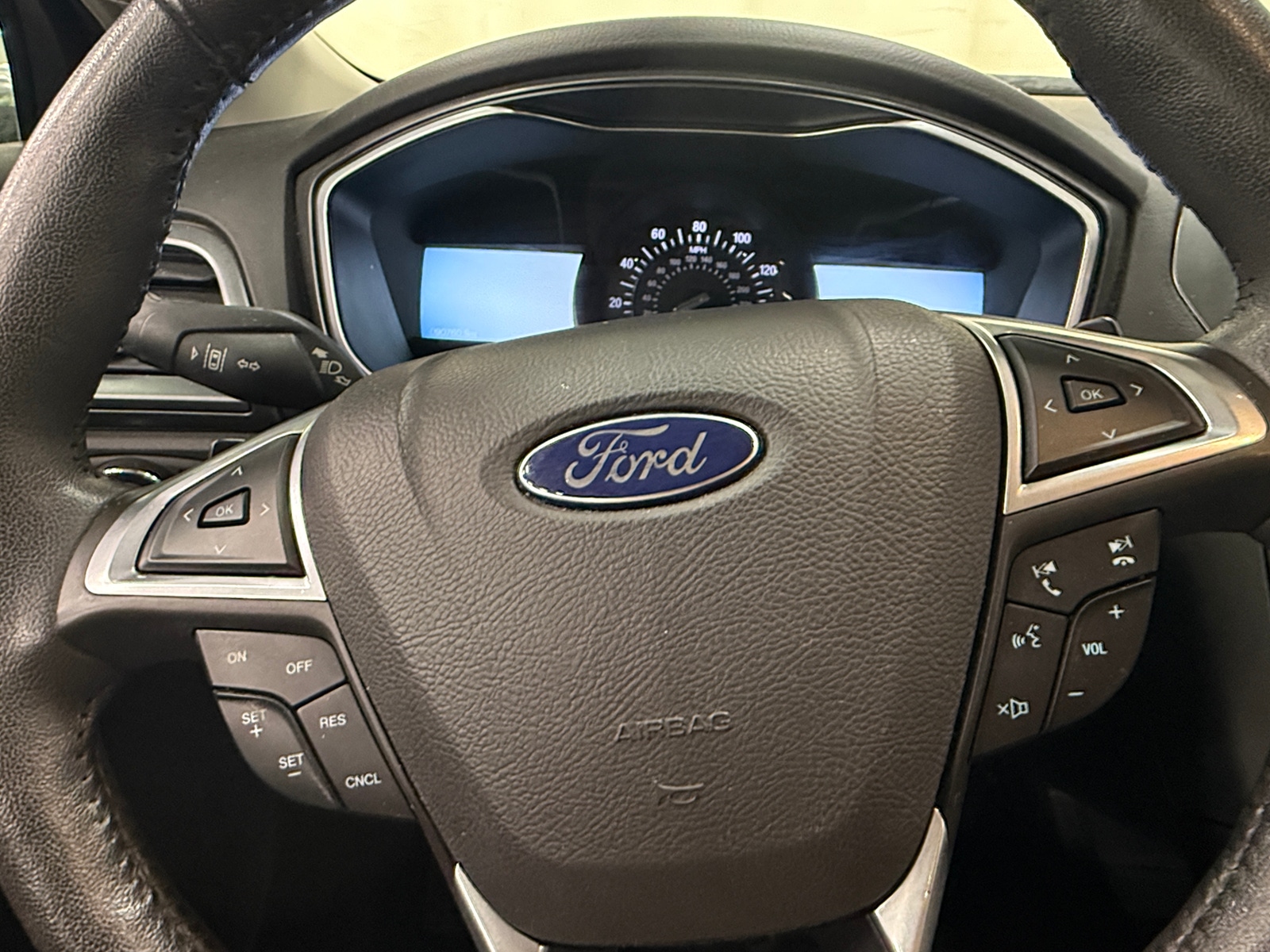 Thumbnail: 2016 Ford Fusion - 4