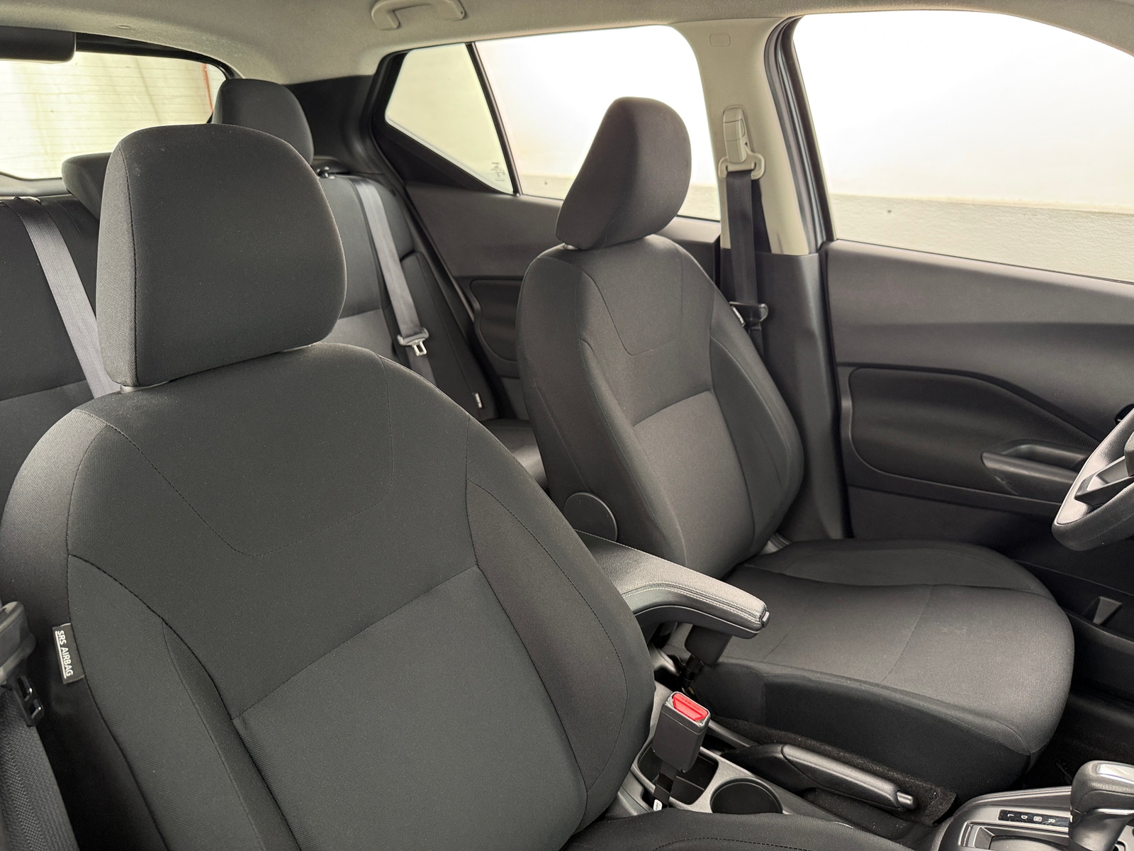 Thumbnail: 2023 Nissan Kicks - 2