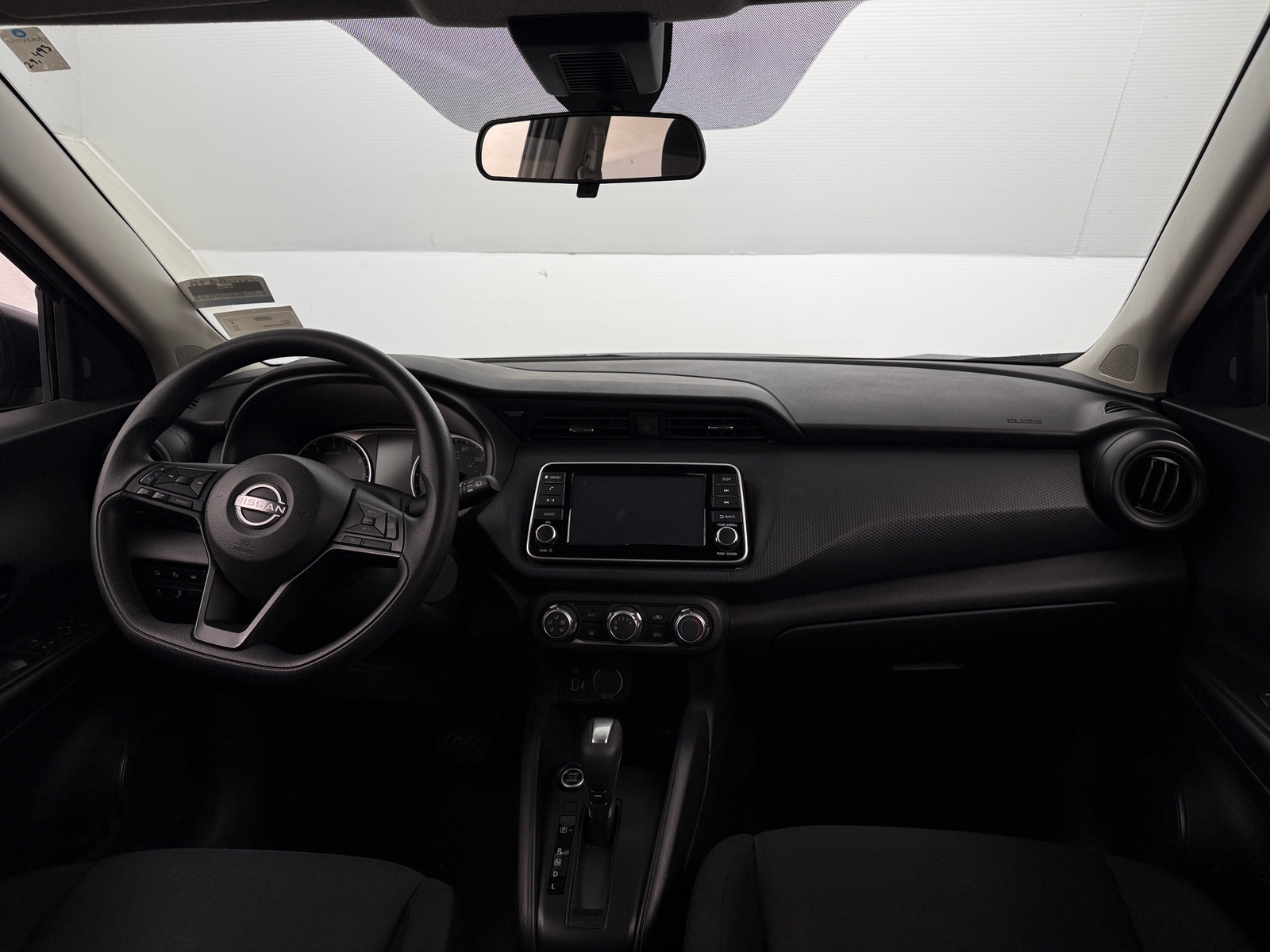 Thumbnail: 2023 Nissan Kicks - 3