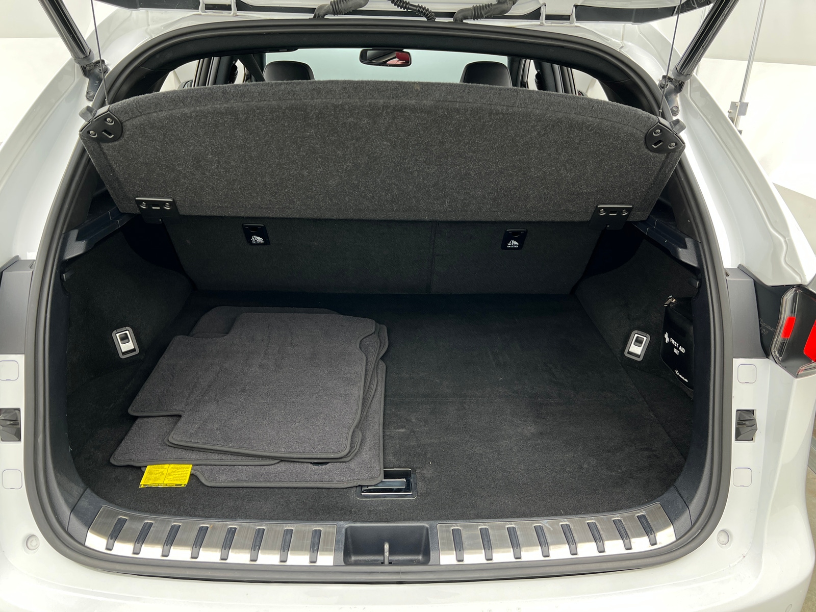 Thumbnail: 2020 Lexus NX - 6