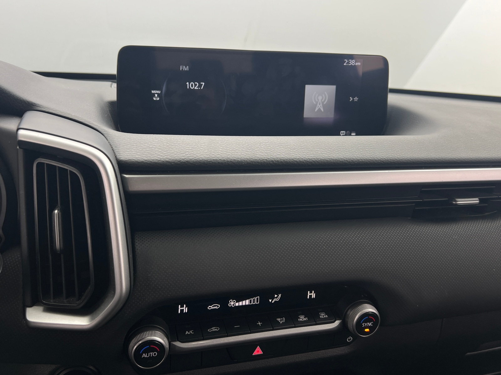 Thumbnail: 2025 Mazda CX-50 - 3