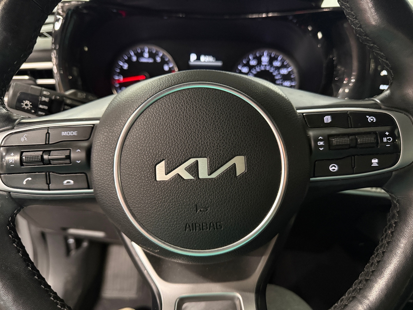 Thumbnail: 2023 Kia K5 - 4