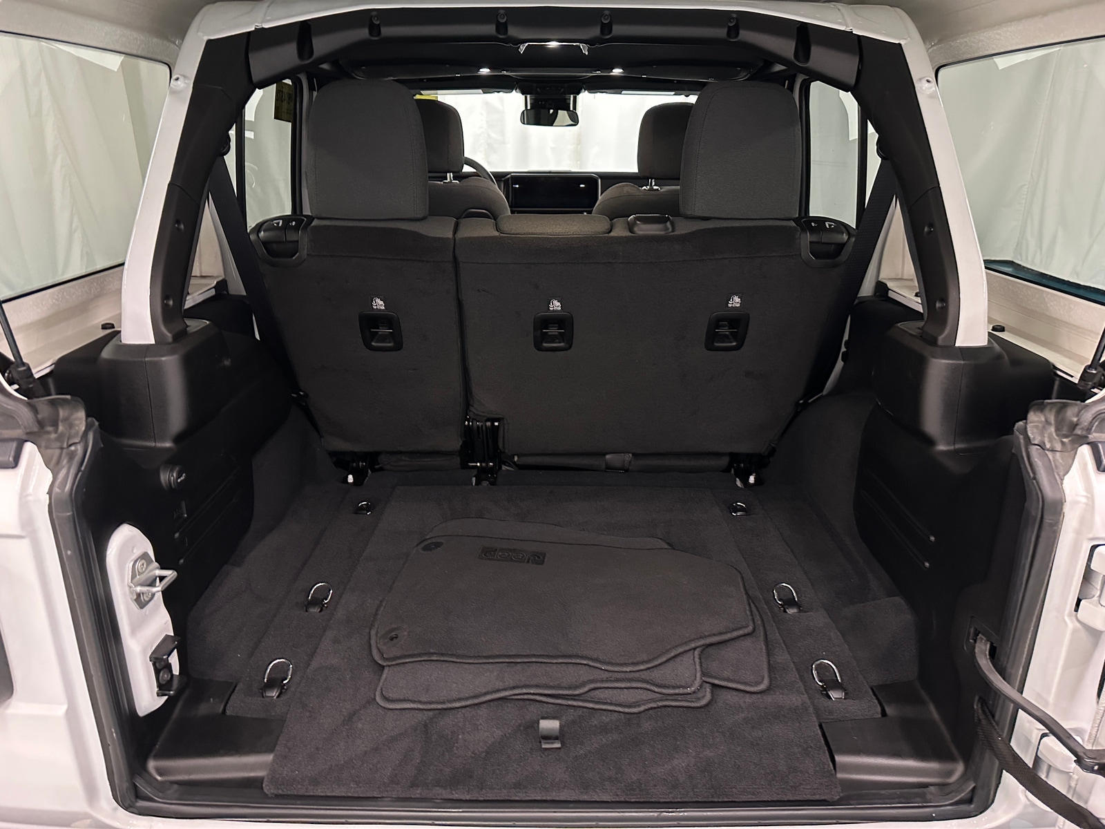 Thumbnail: 2025 Jeep Wrangler - 7