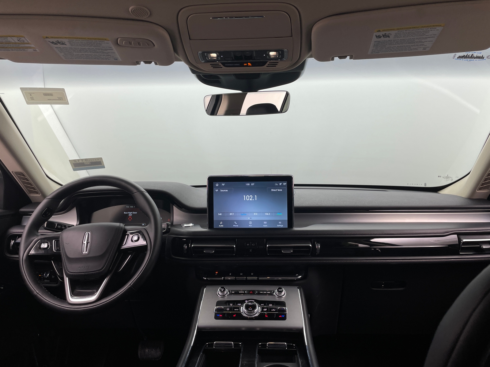 Thumbnail: 2023 Lincoln Aviator - 2