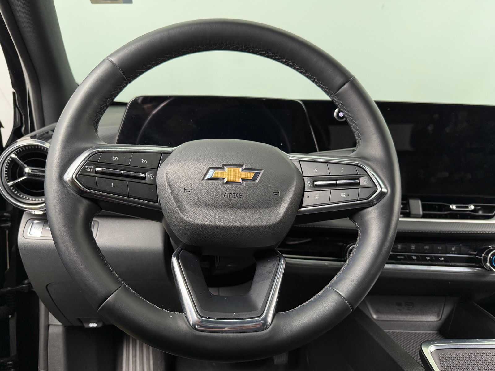 Thumbnail: 2025 Chevrolet Equinox - 5