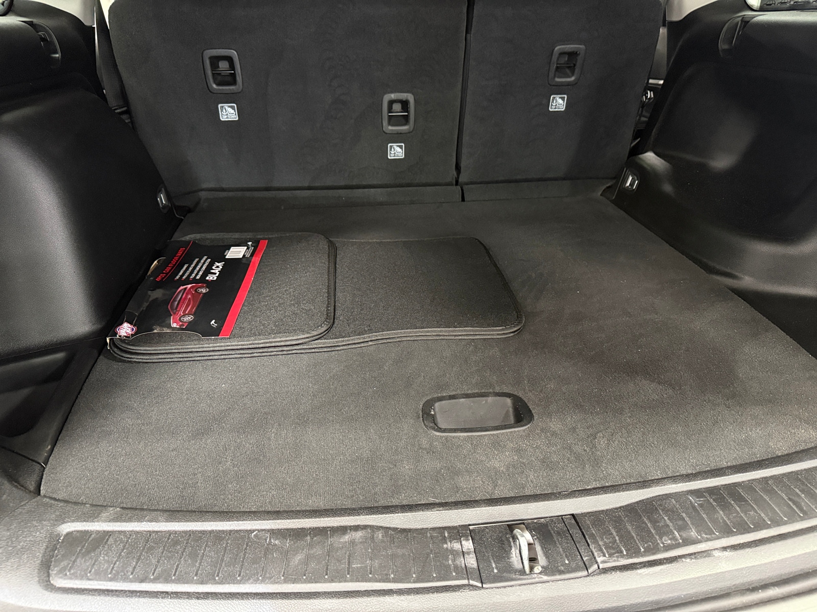 Thumbnail: 2023 Jeep Grand Cherokee - 6