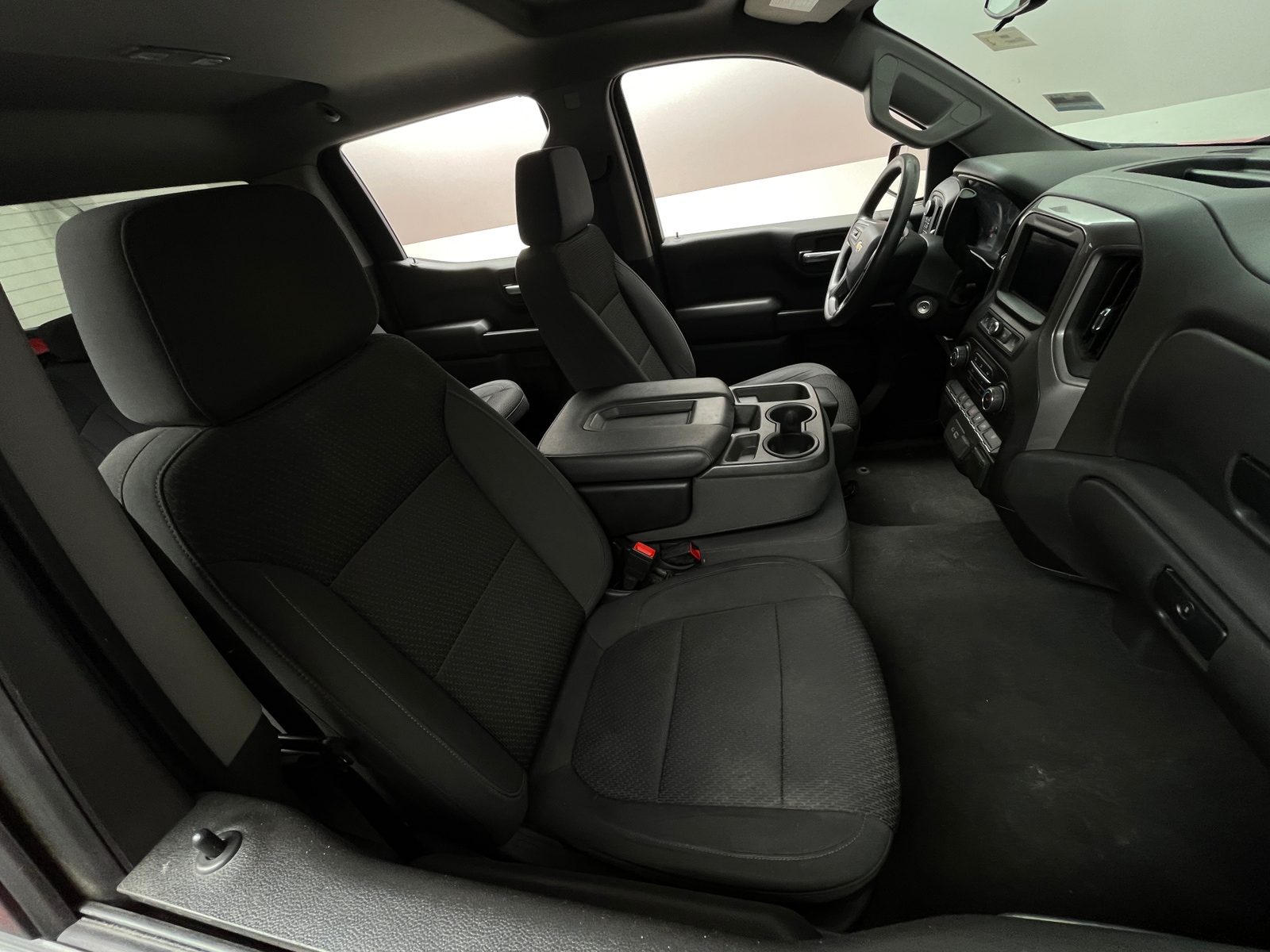 Thumbnail: 2021 Chevrolet Silverado 1500 - 2