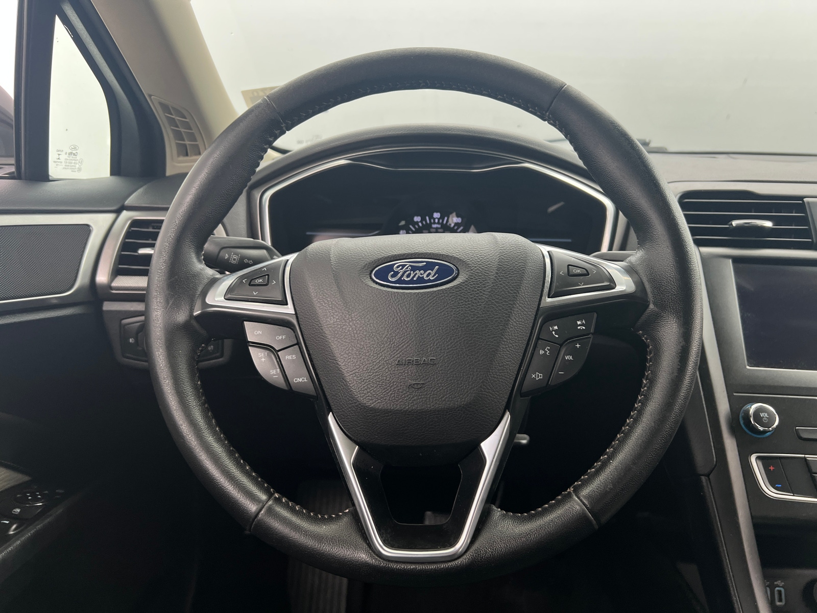 Thumbnail: 2020 Ford Fusion - 5