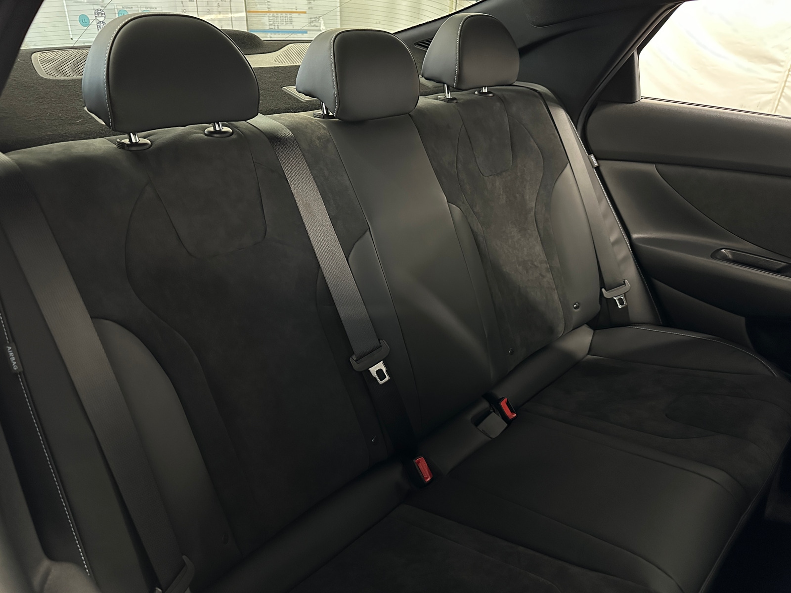 Thumbnail: 2025 Hyundai Elantra - 5