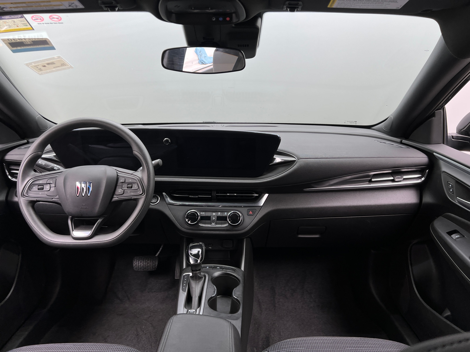 Thumbnail: 2025 Buick Envista - 3