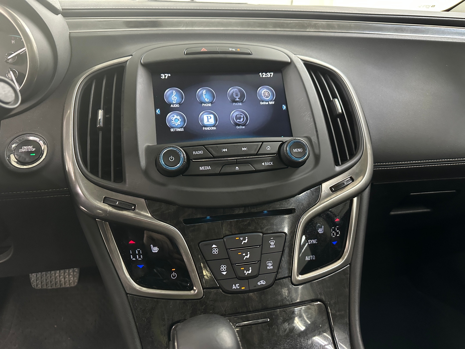 Thumbnail: 2014 Buick LaCrosse - 3