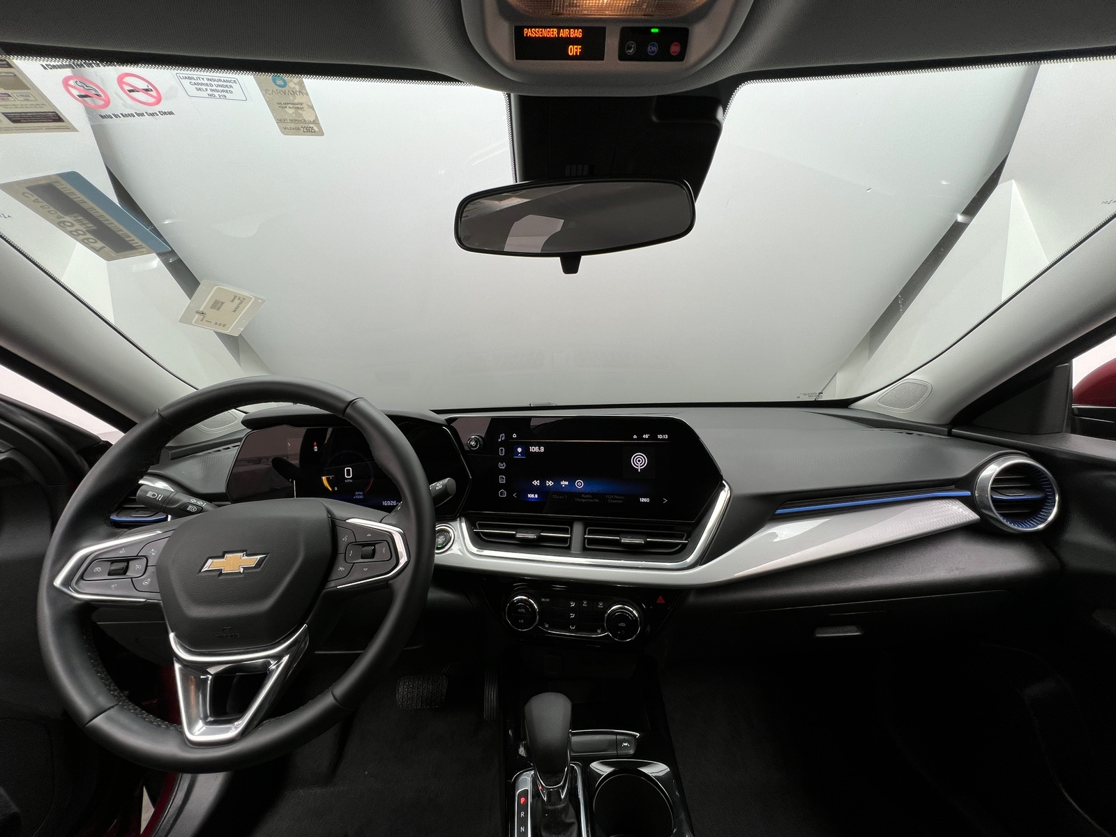 Thumbnail: 2025 Chevrolet Trax - 3