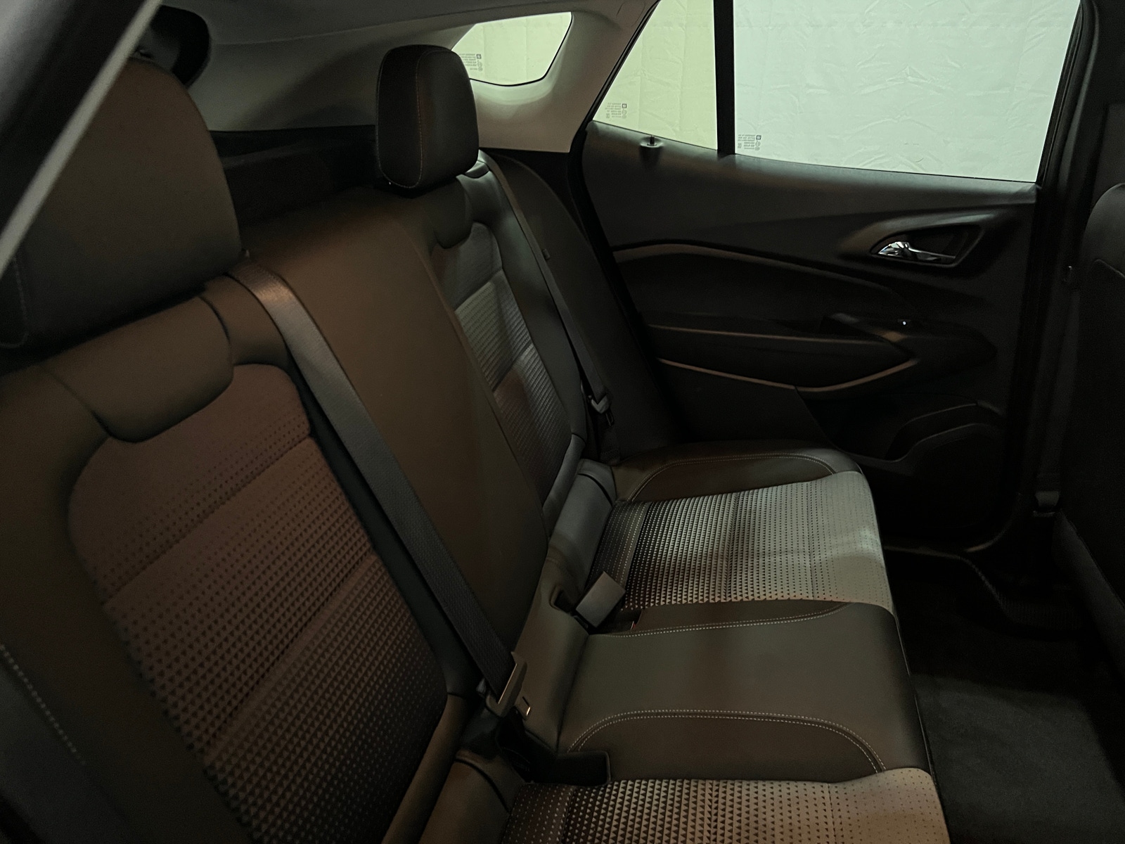 Thumbnail: 2025 Chevrolet Trax - 6