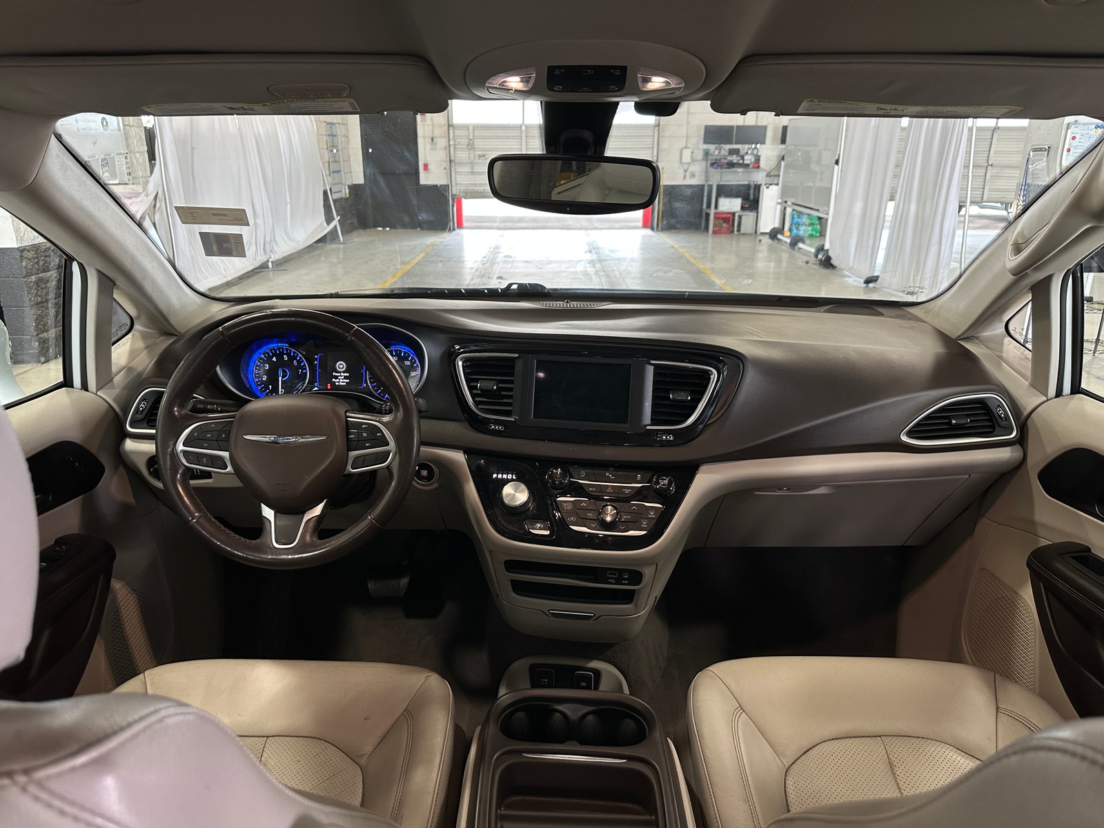 Thumbnail: 2020 Chrysler Pacifica - 2