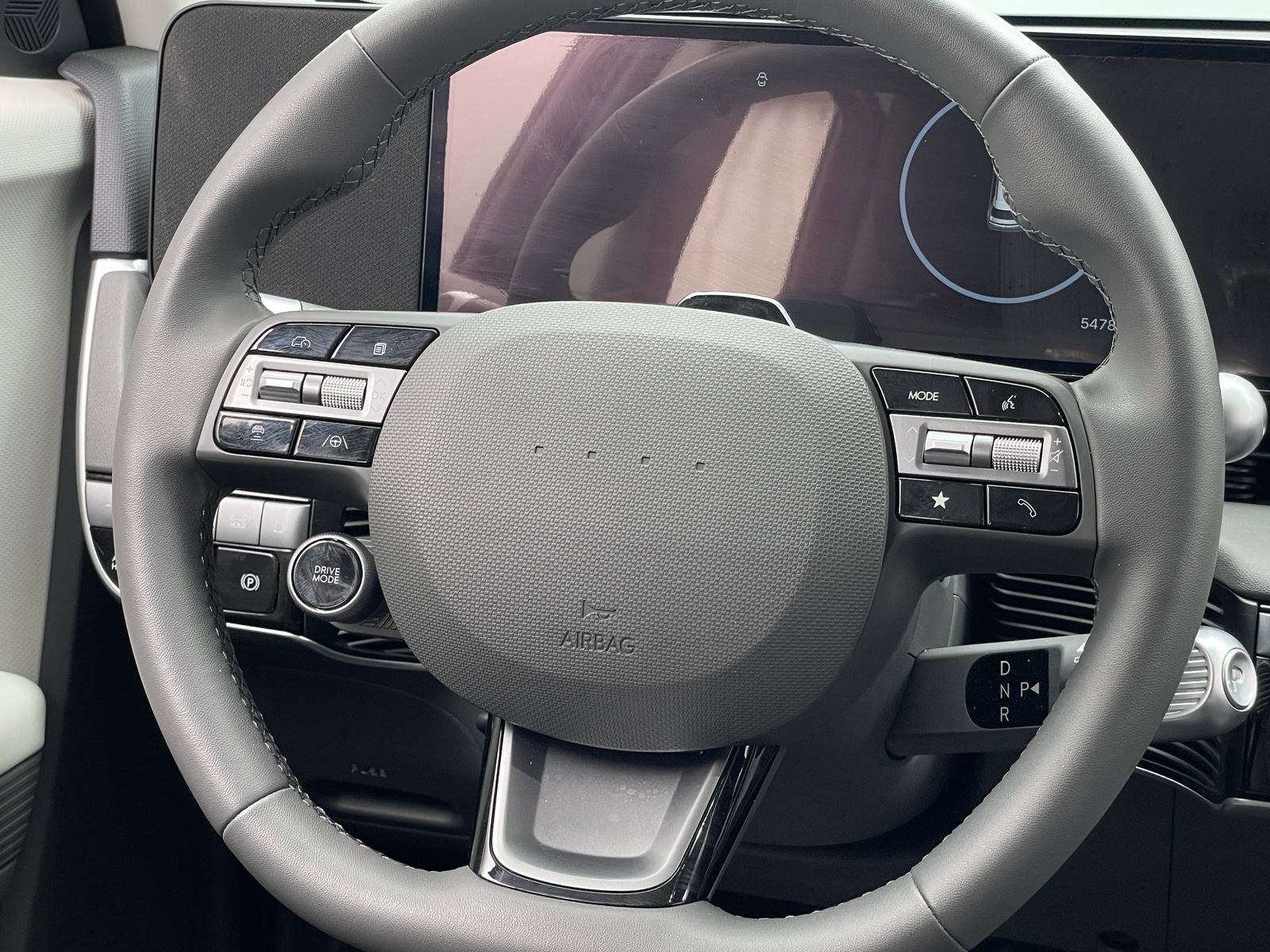 Thumbnail: 2025 Hyundai Ioniq 5 - 4