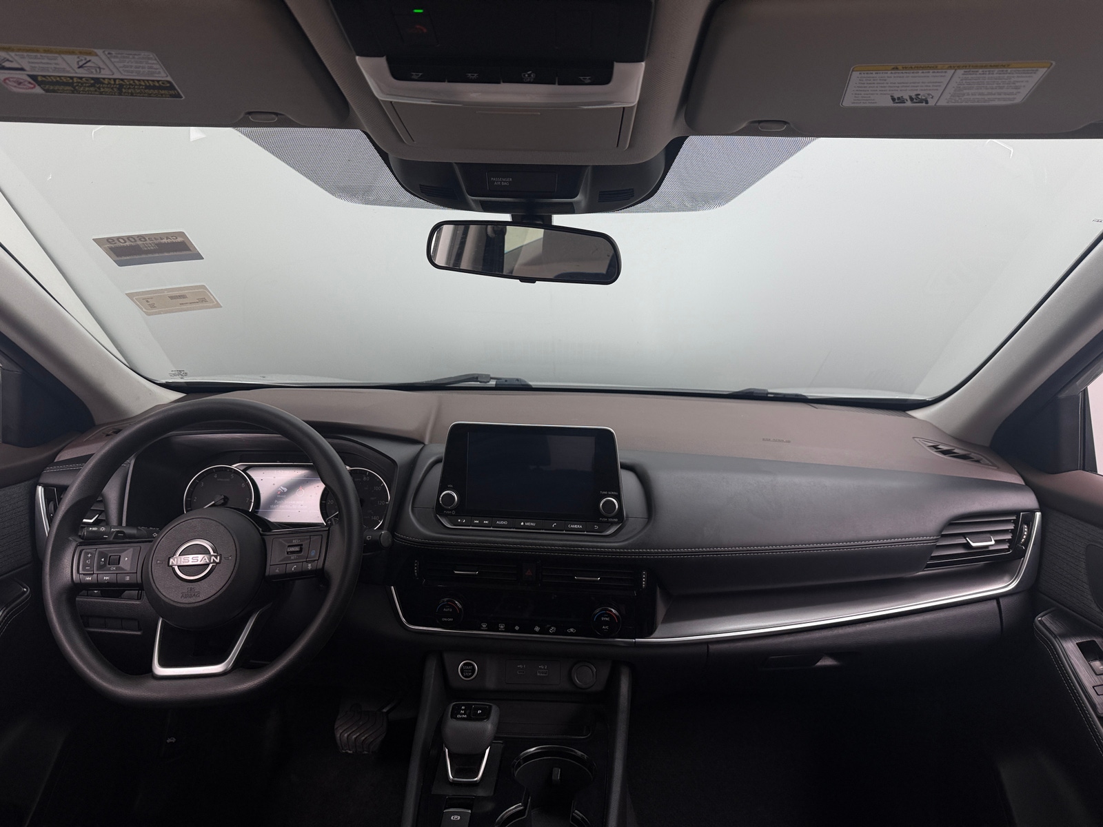 Thumbnail: 2022 Nissan Rogue - 3