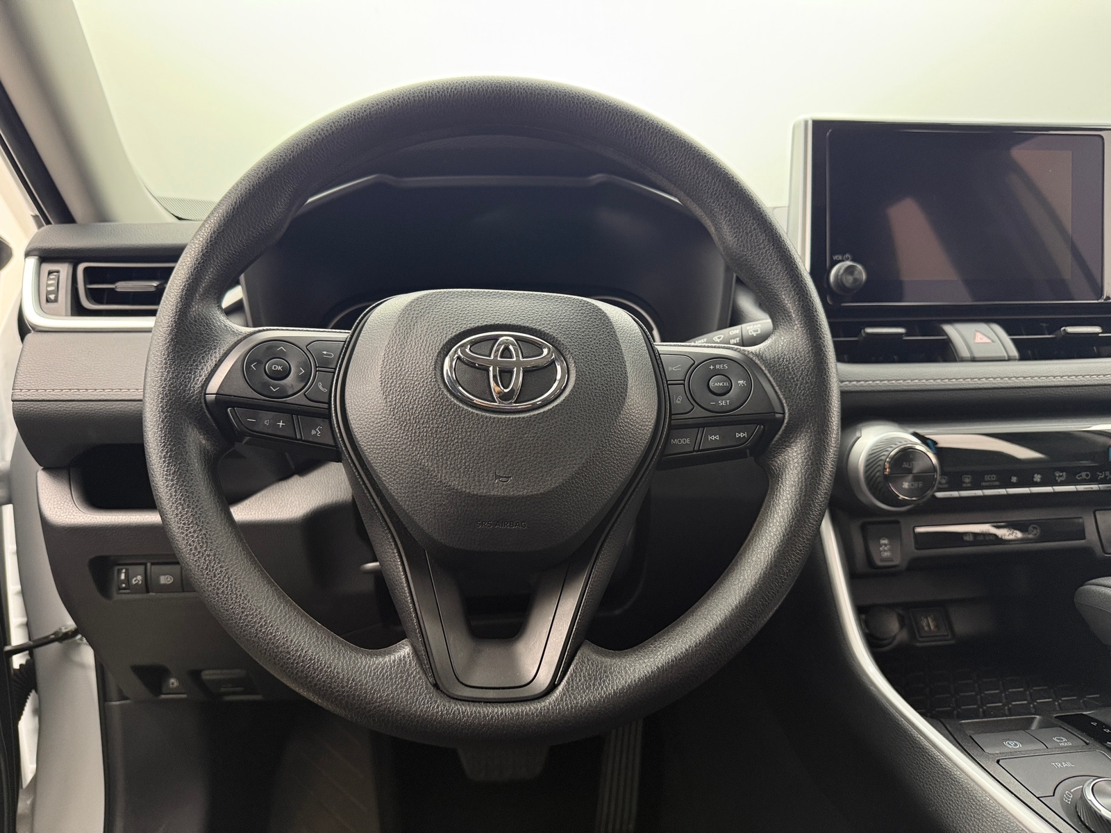 Thumbnail: 2025 Toyota RAV4 - 5