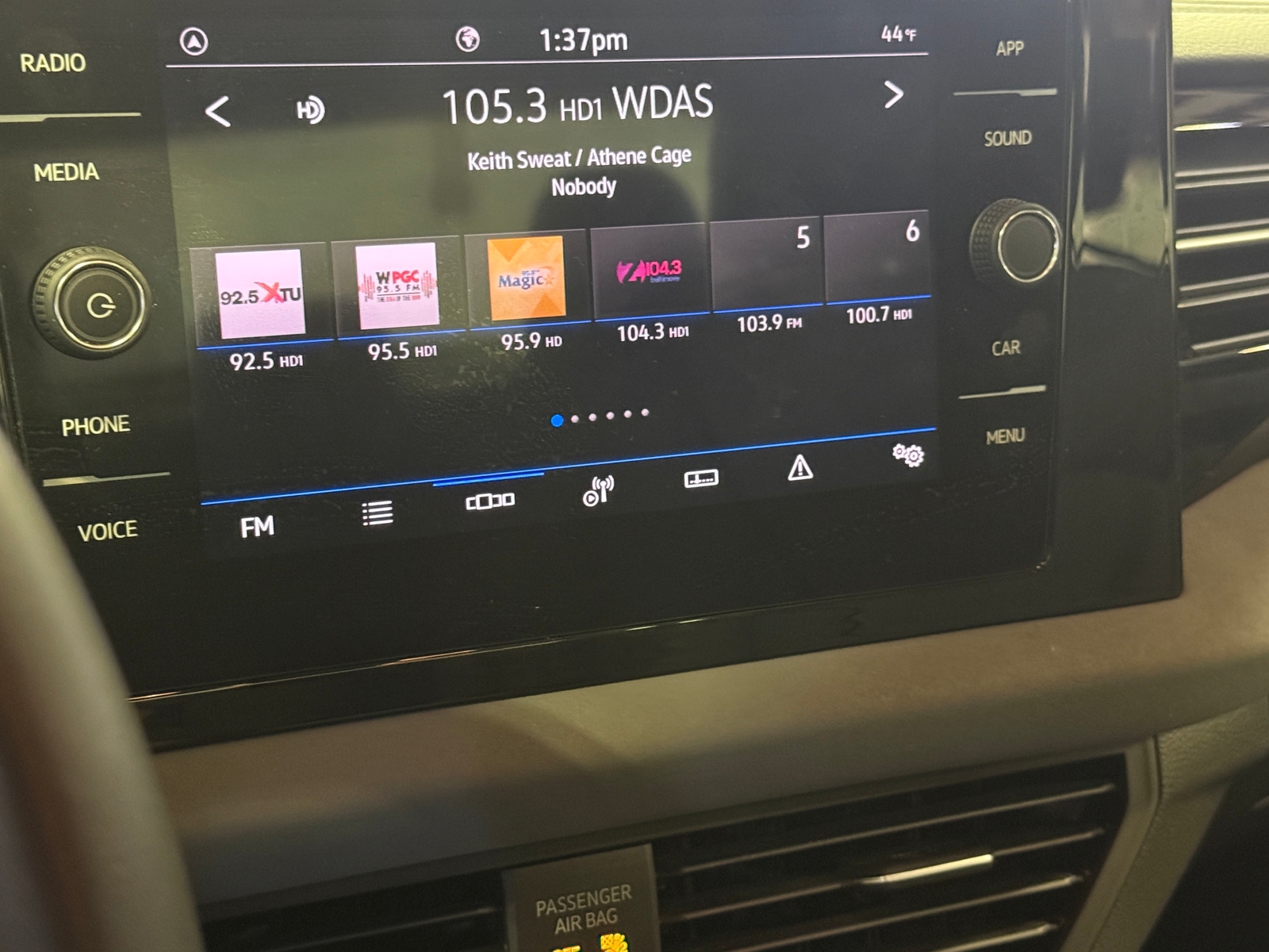 Thumbnail: 2025 Volkswagen Jetta - 3