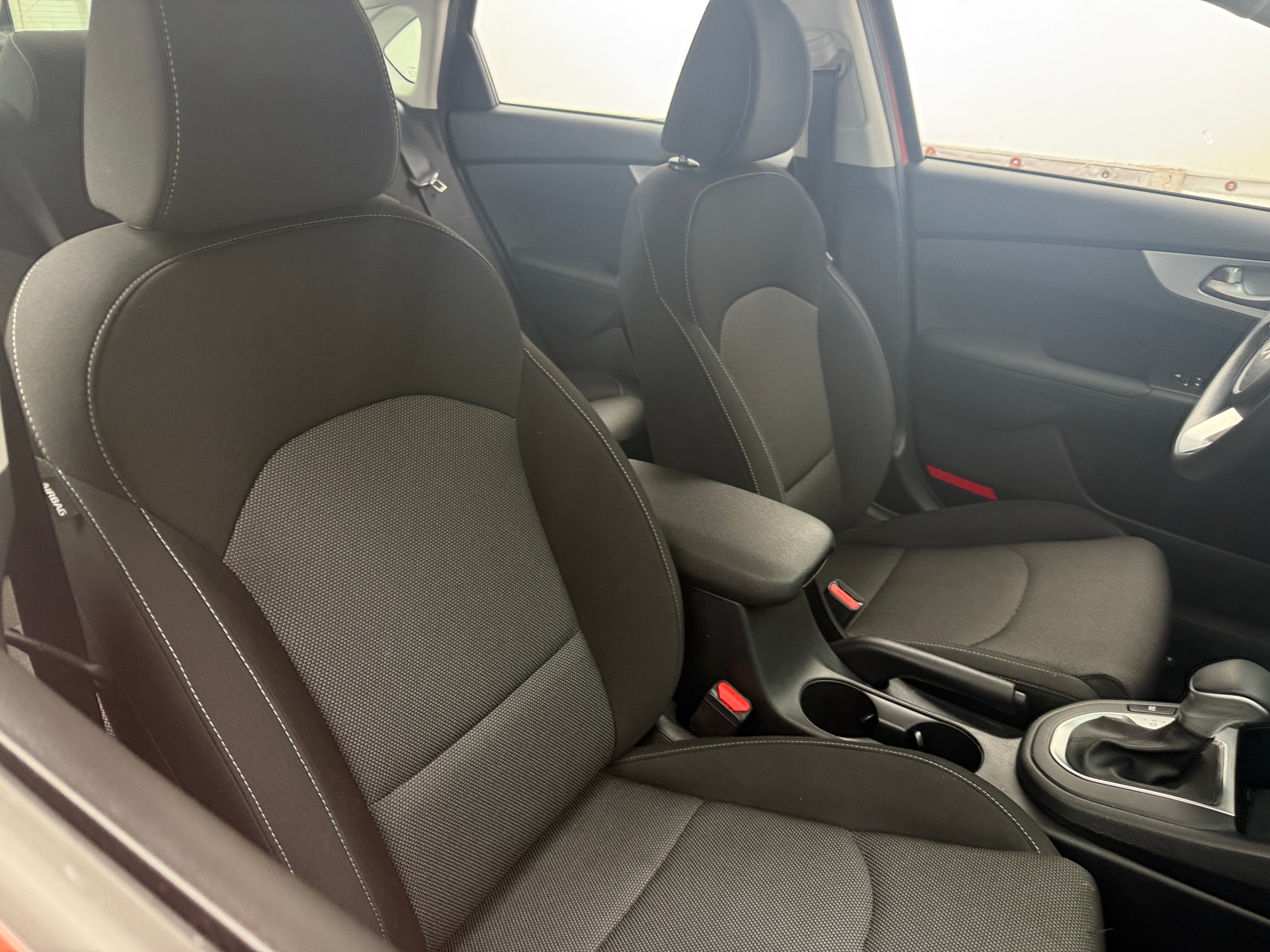 Thumbnail: 2022 Kia Forte - 2