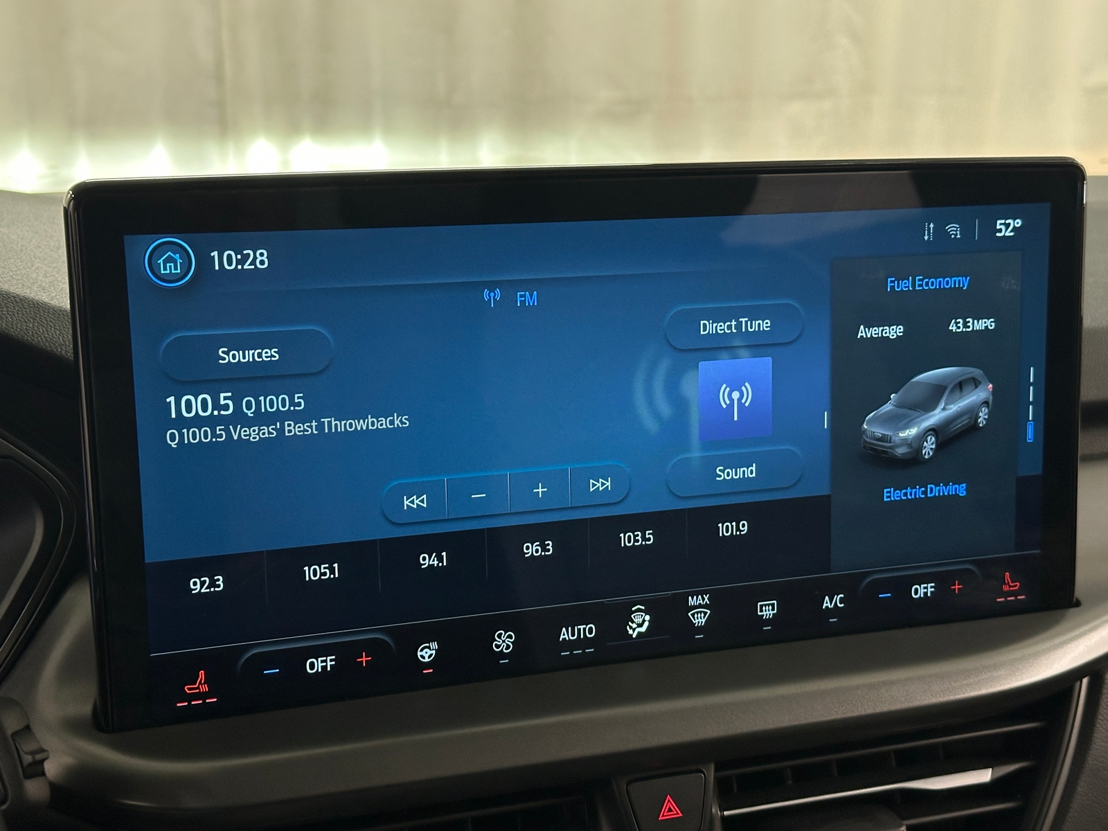 Thumbnail: 2025 Ford Escape - 4