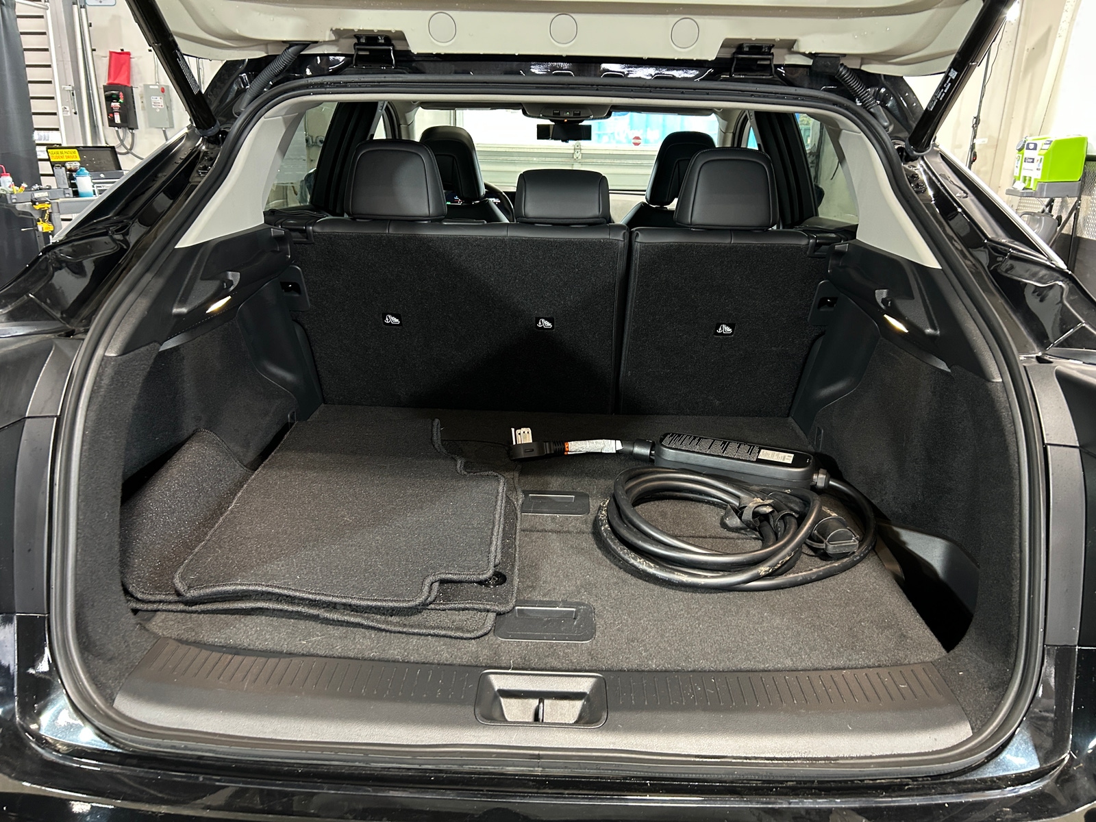 Thumbnail: 2025 Nissan Ariya - 6