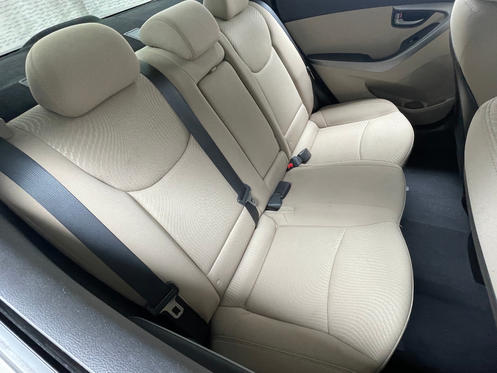 Thumbnail: 2015 Hyundai Elantra - 6