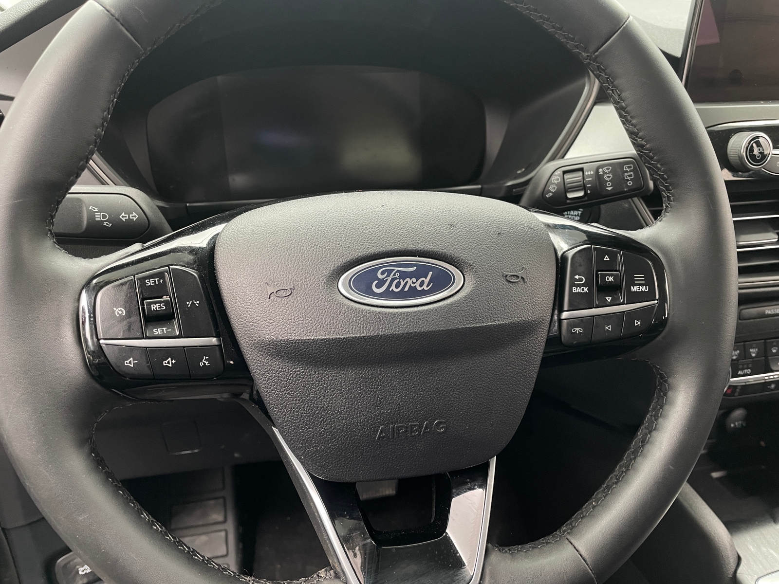 Thumbnail: 2024 Ford Escape - 5